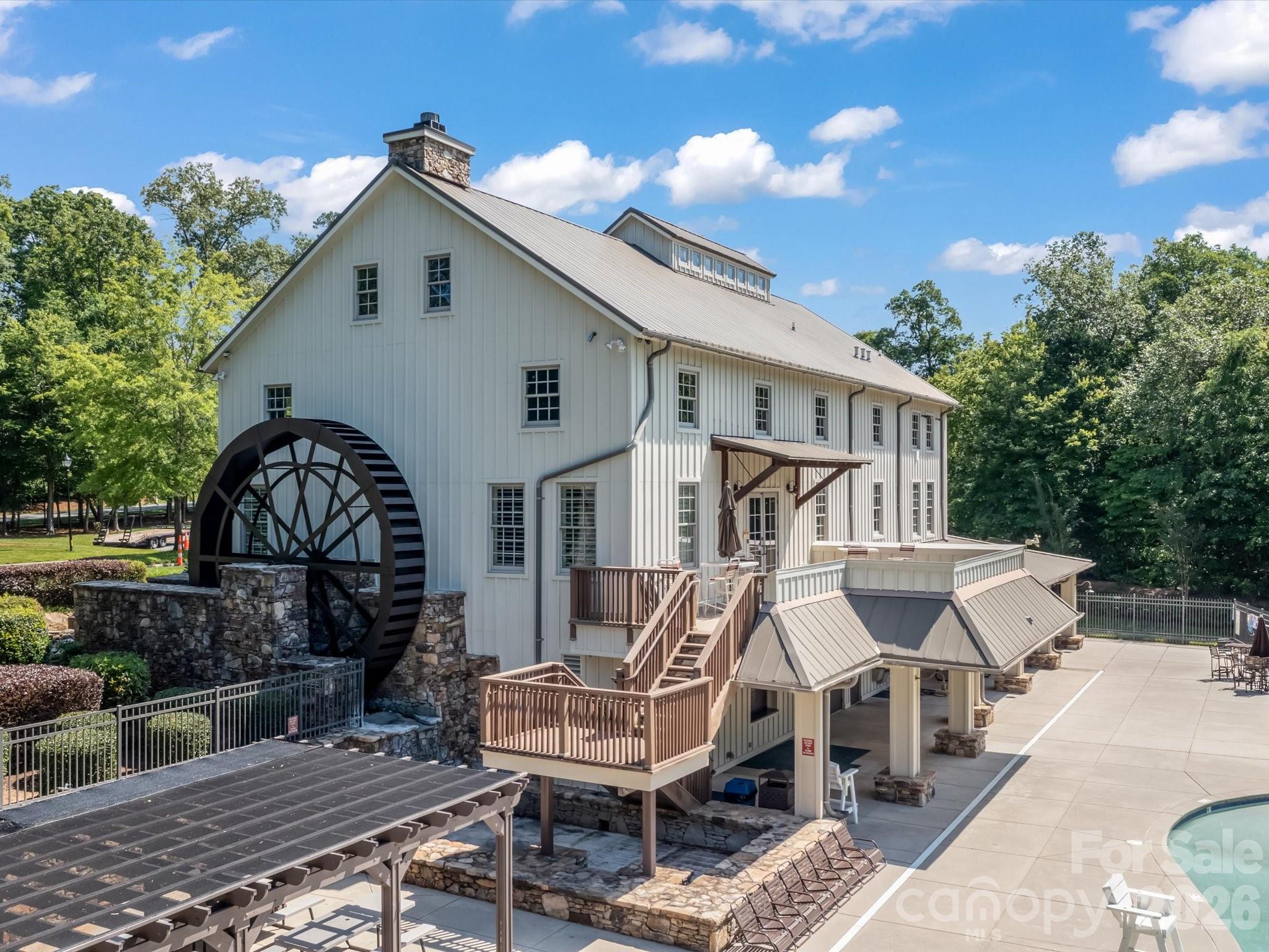 1413 Screech Owl Road — Waxhaw
