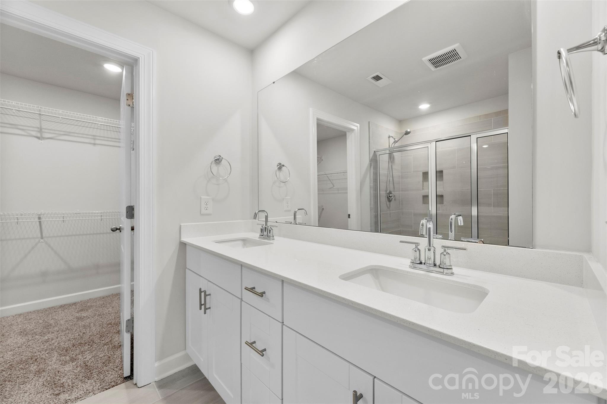 13112 Kenworth Road — Charlotte