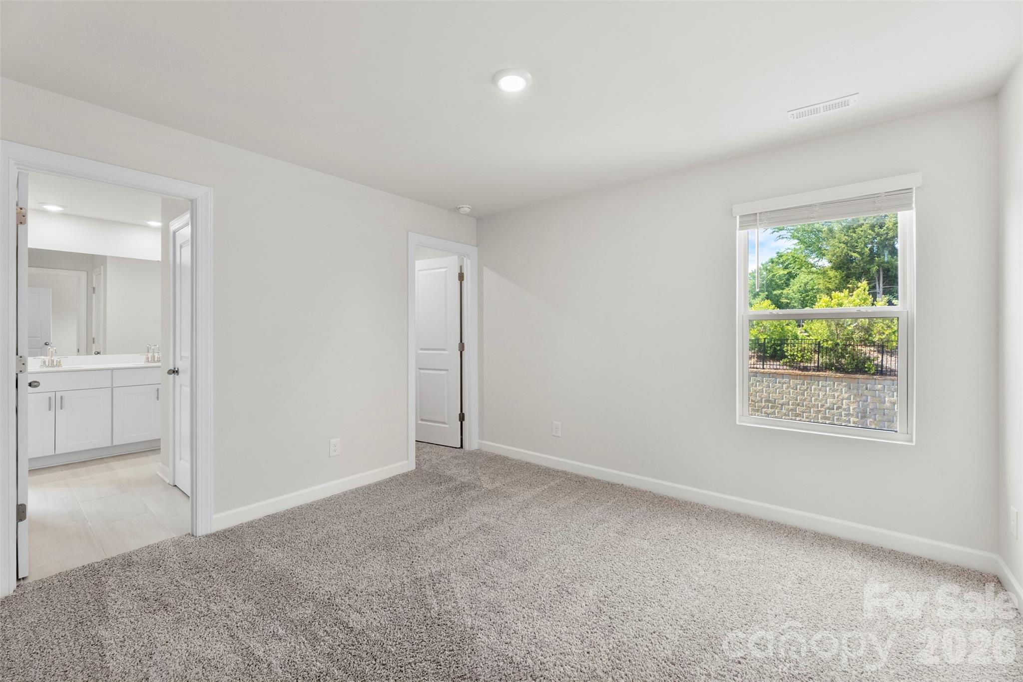 13112 Kenworth Road — Charlotte