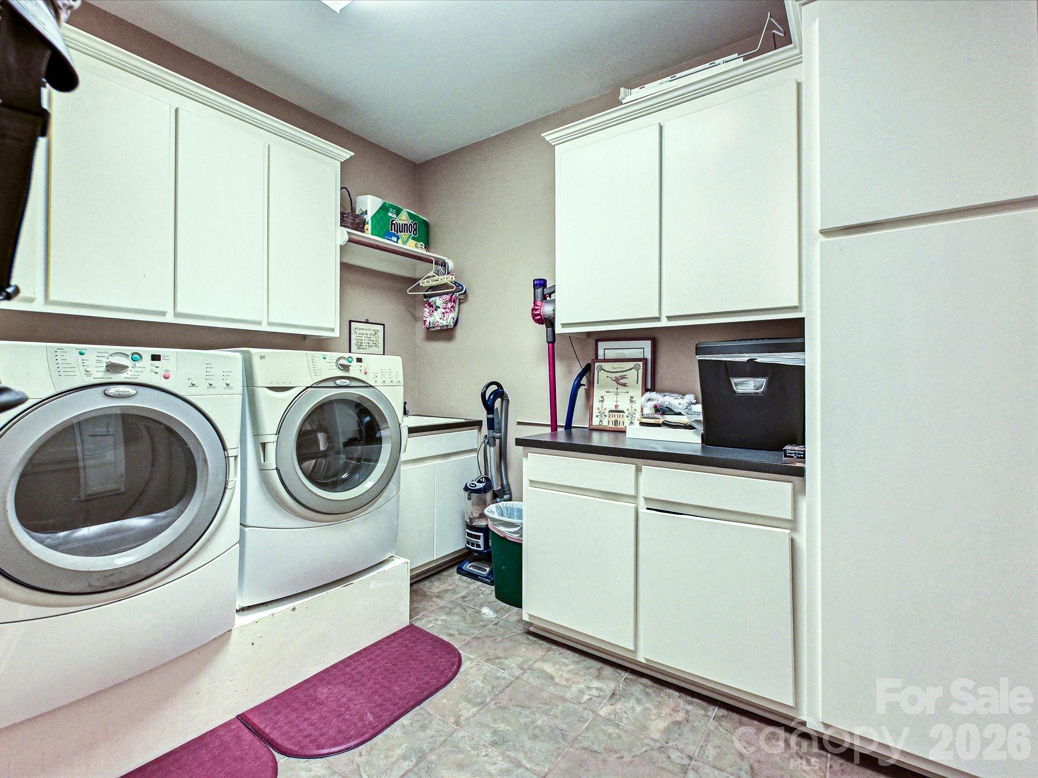 15001 Majestic Oak Drive — Charlotte