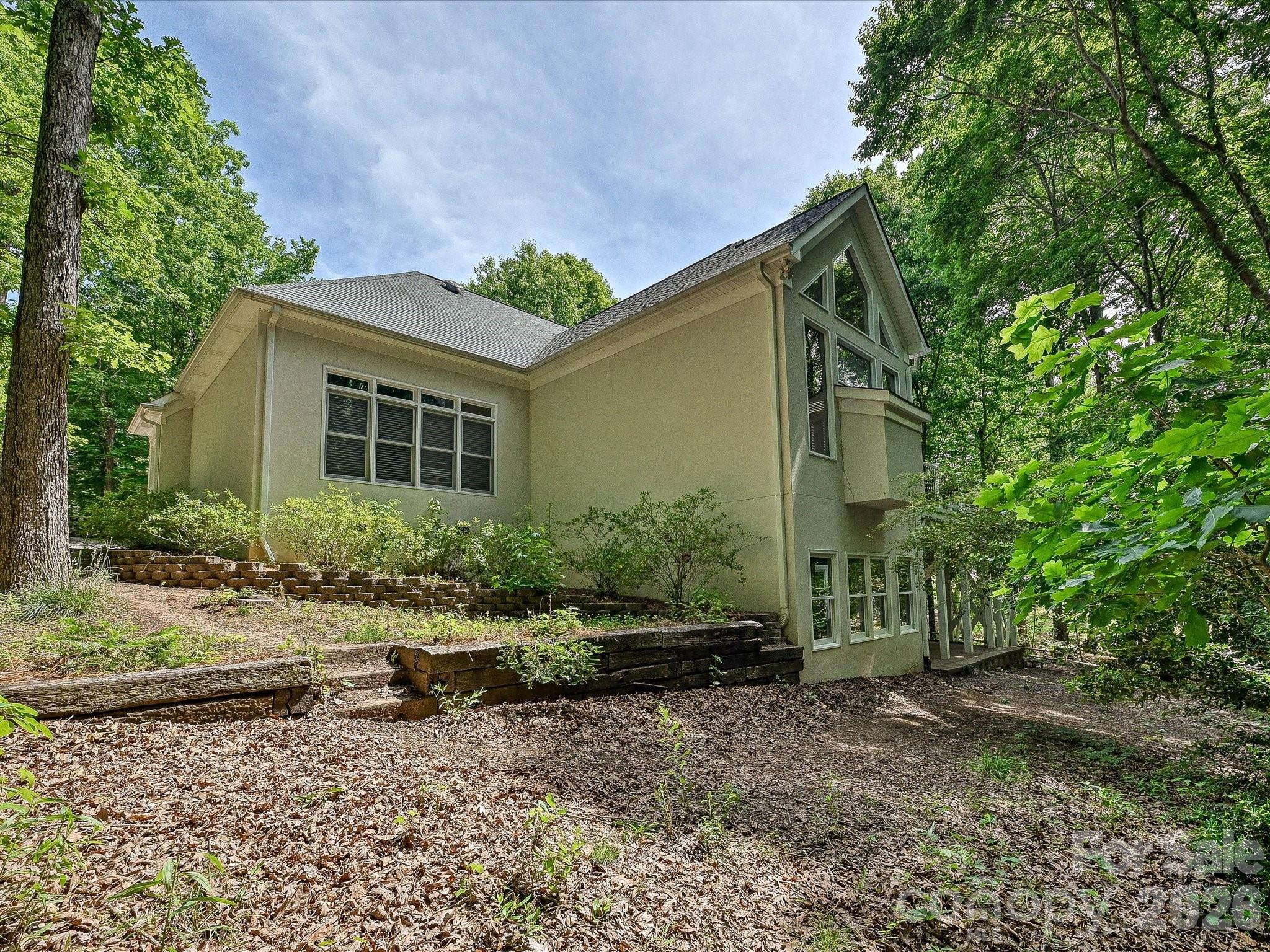15001 Majestic Oak Drive — Charlotte