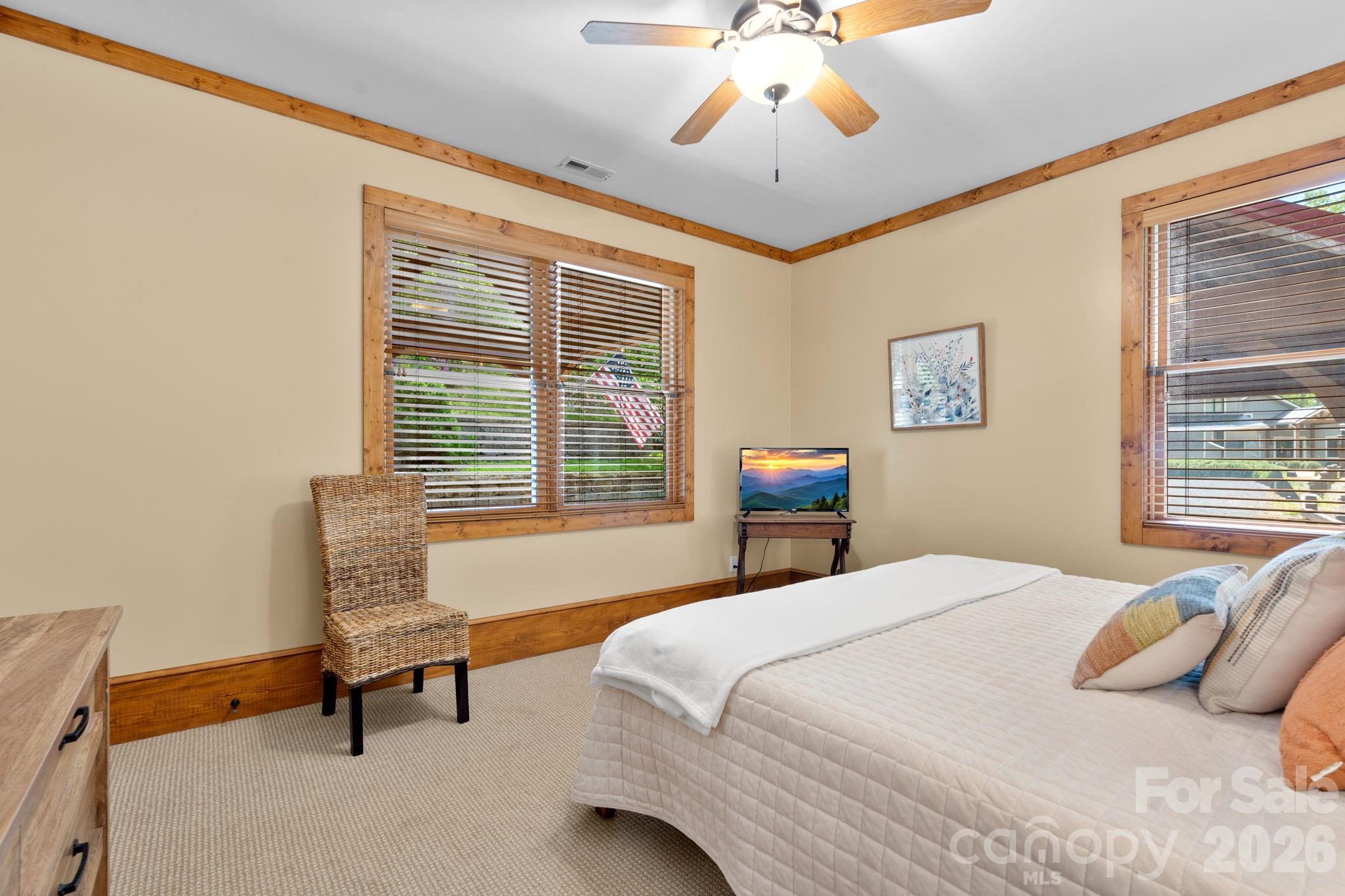 506 Crystal Mountain Road — Boone