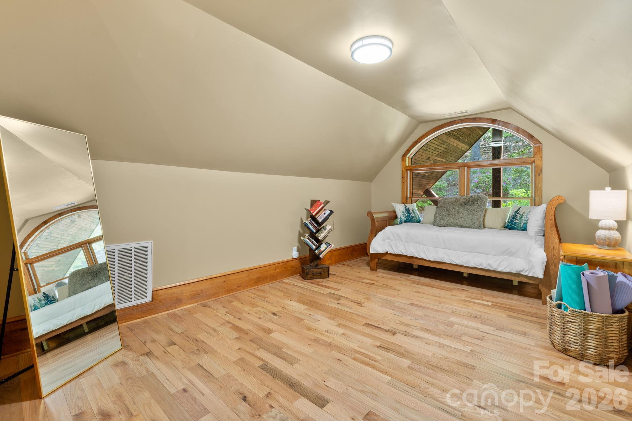 506 Crystal Mountain Road — Boone