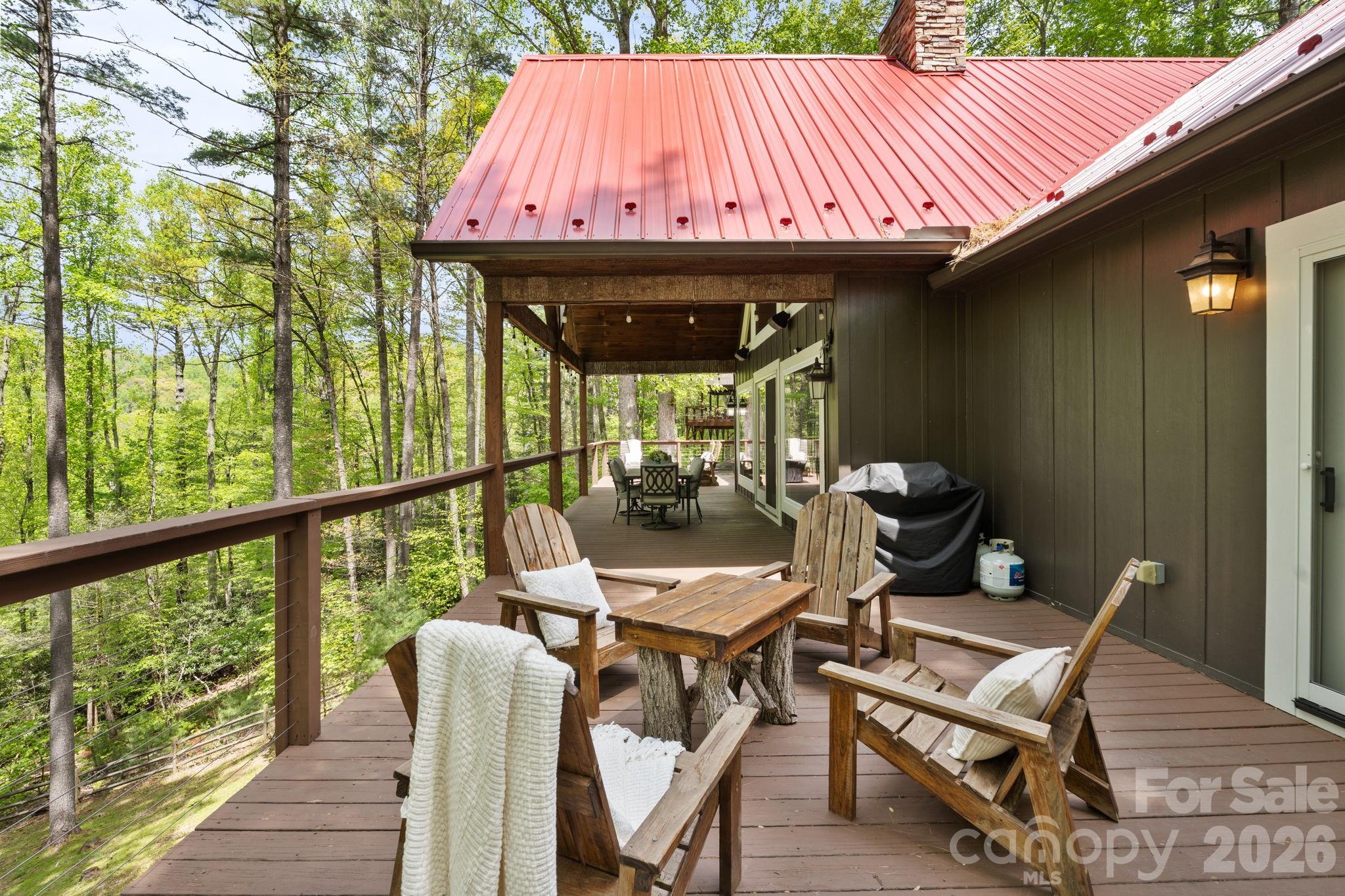 506 Crystal Mountain Road — Boone