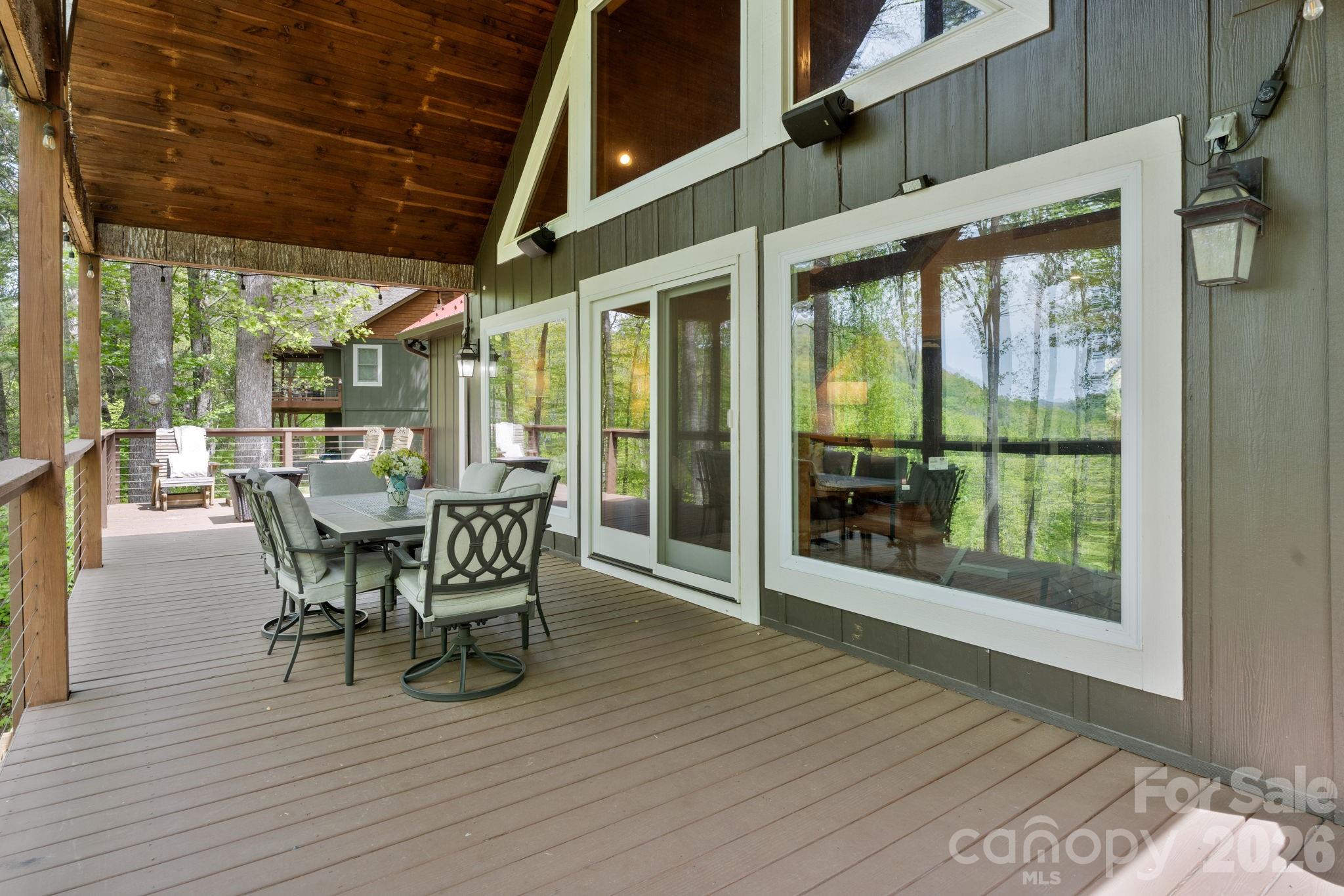 506 Crystal Mountain Road — Boone