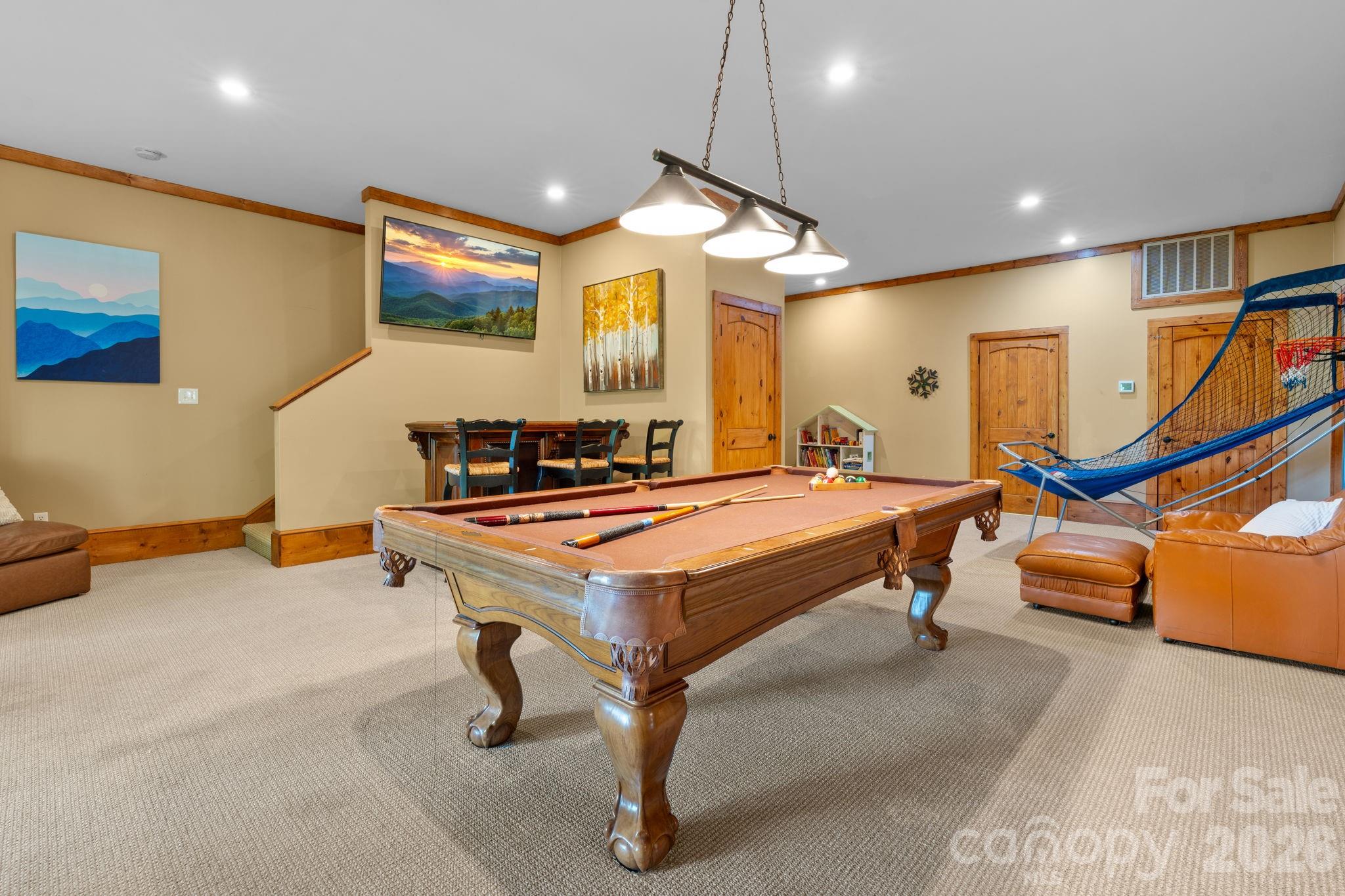 506 Crystal Mountain Road — Boone