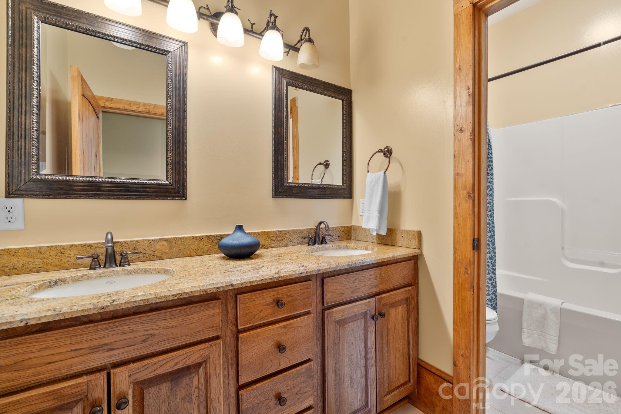 506 Crystal Mountain Road — Boone