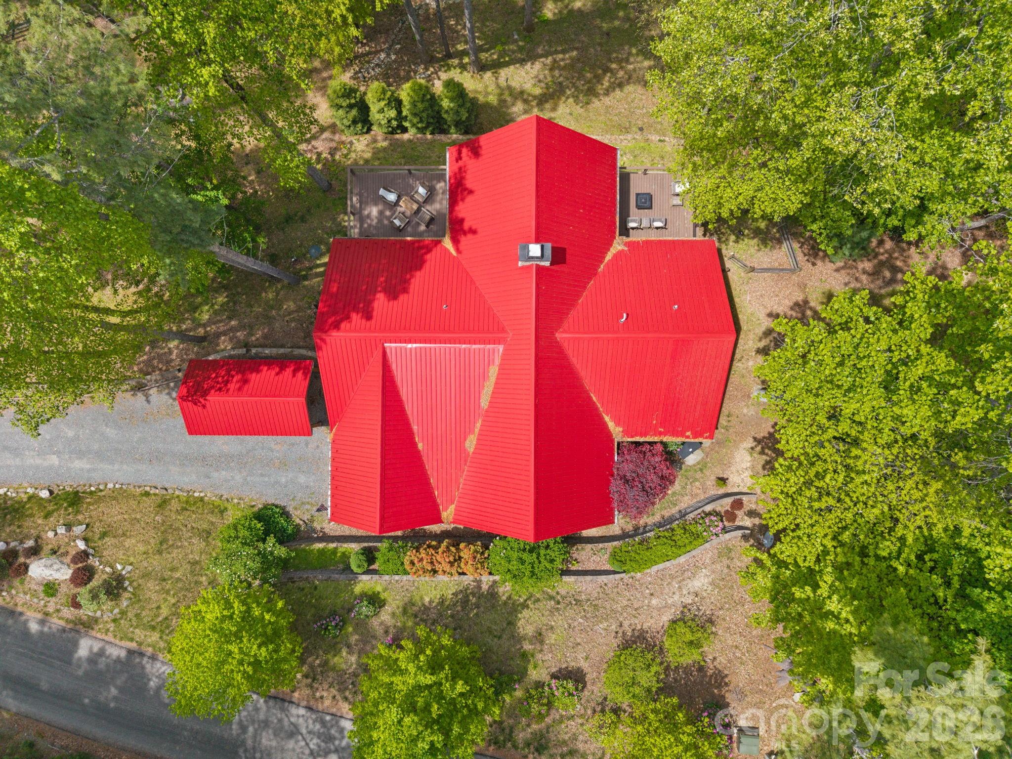 506 Crystal Mountain Road — Boone