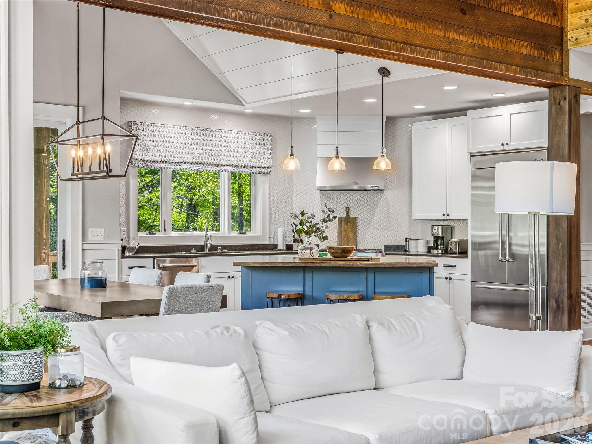 60 Shoreline Drive — Tuckasegee
