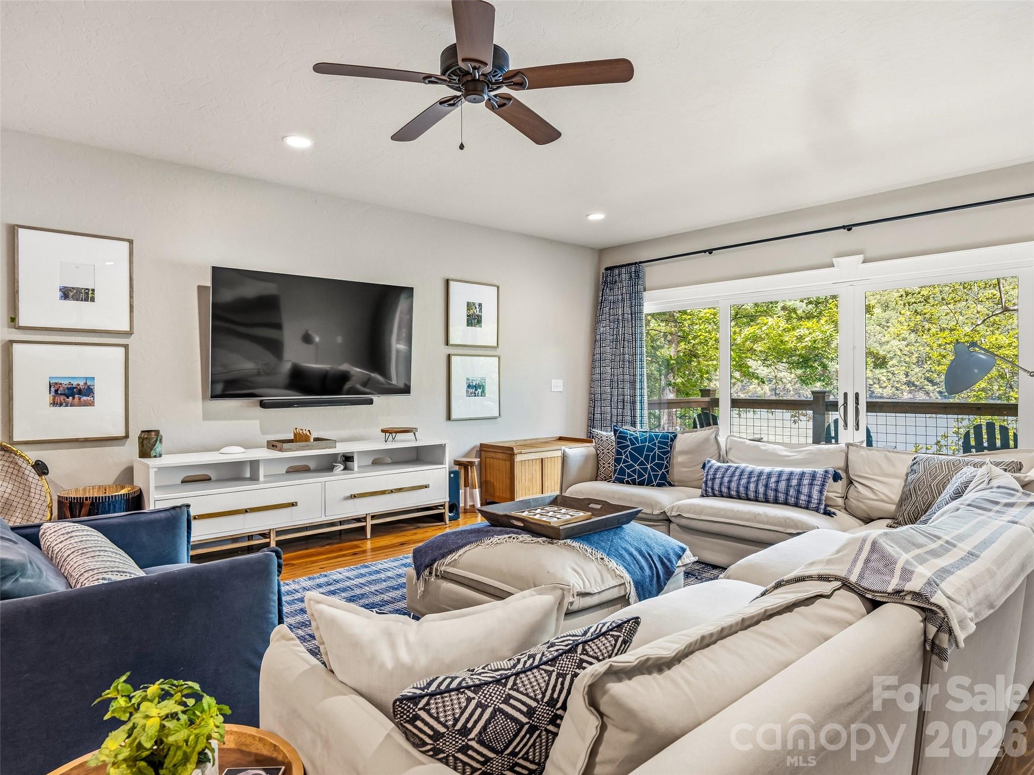 60 Shoreline Drive — Tuckasegee