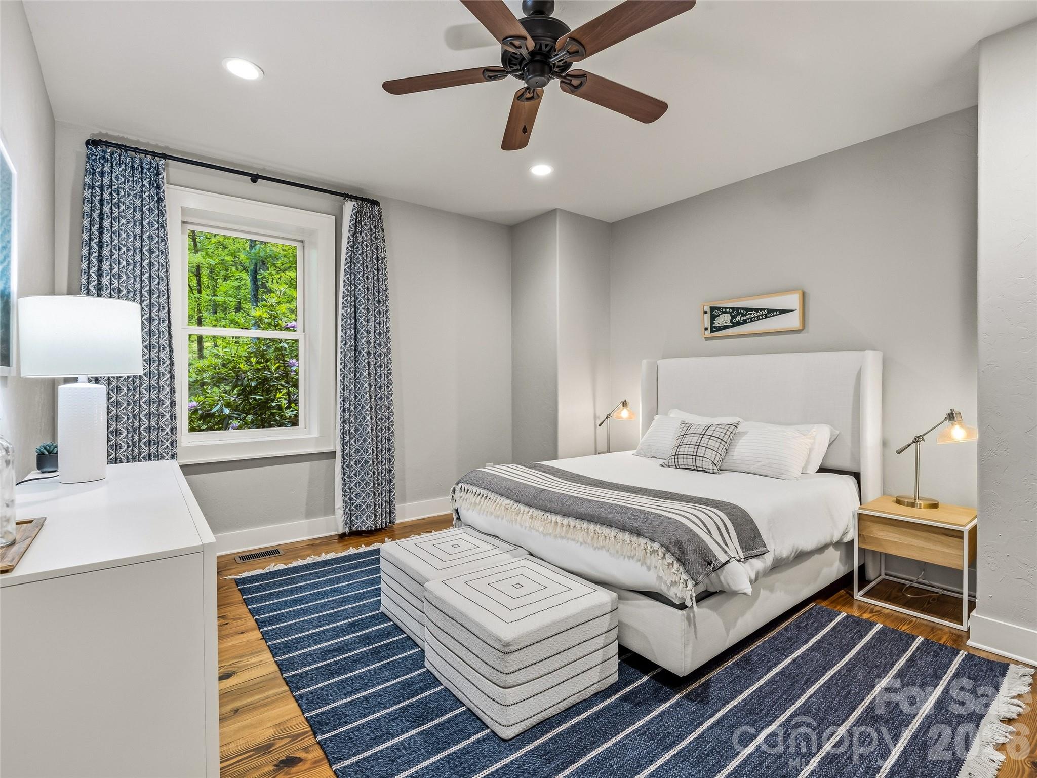 60 Shoreline Drive — Tuckasegee