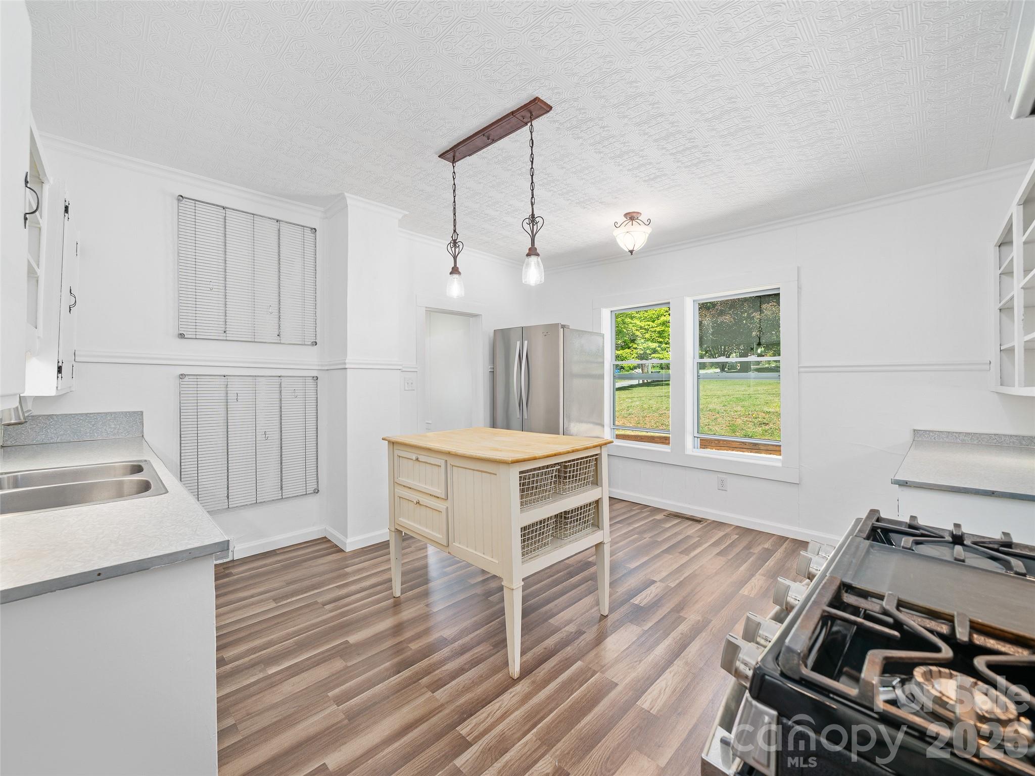 118 Robertson Street — Burnsville