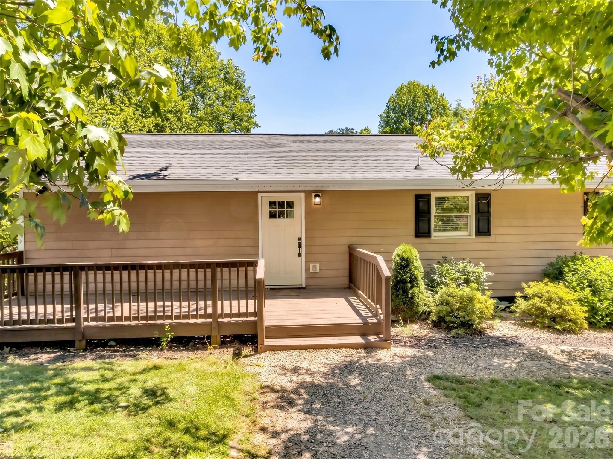 252 Oak Park Drive — Clyde