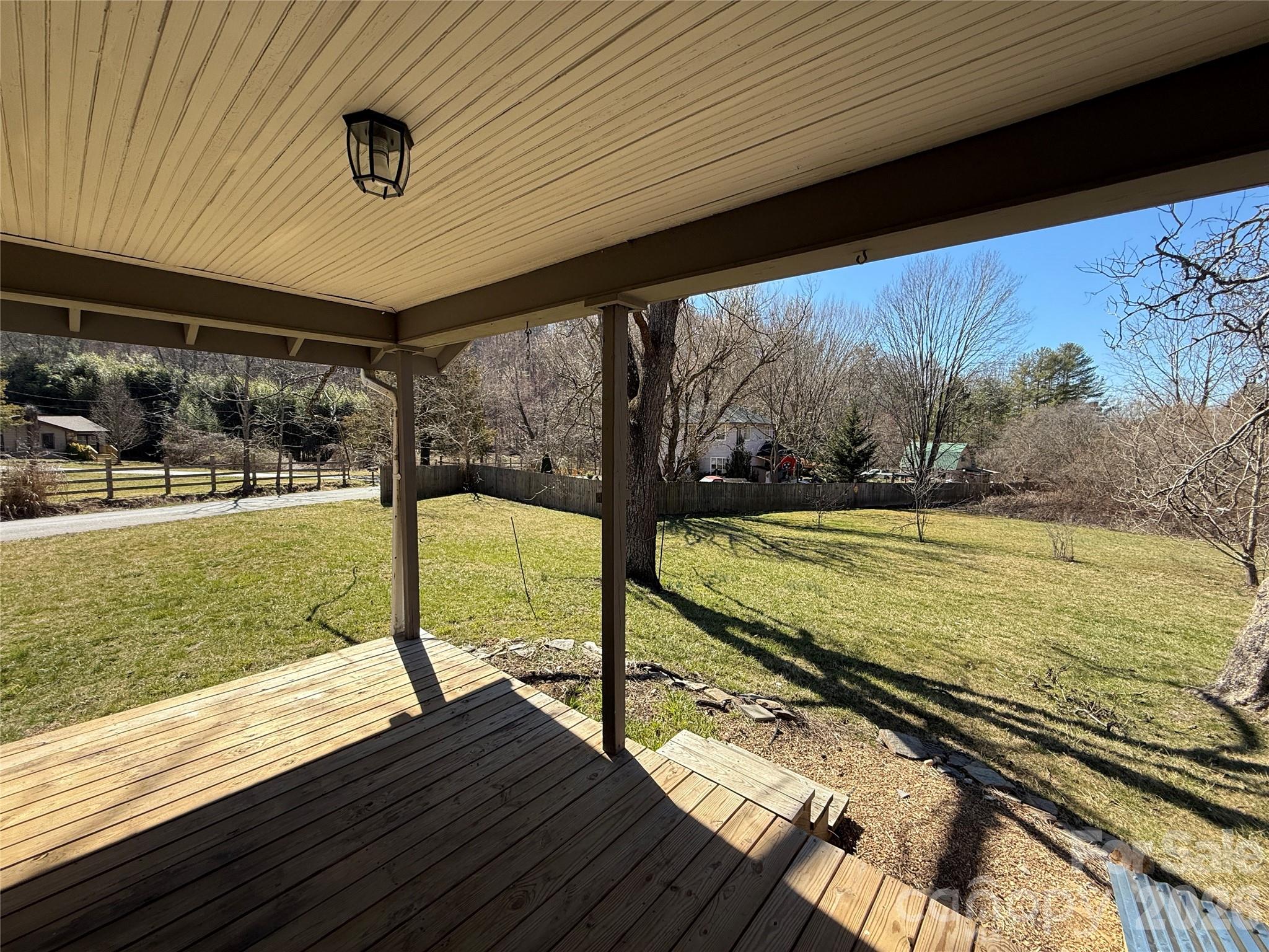 40 Little Knob Road — Asheville