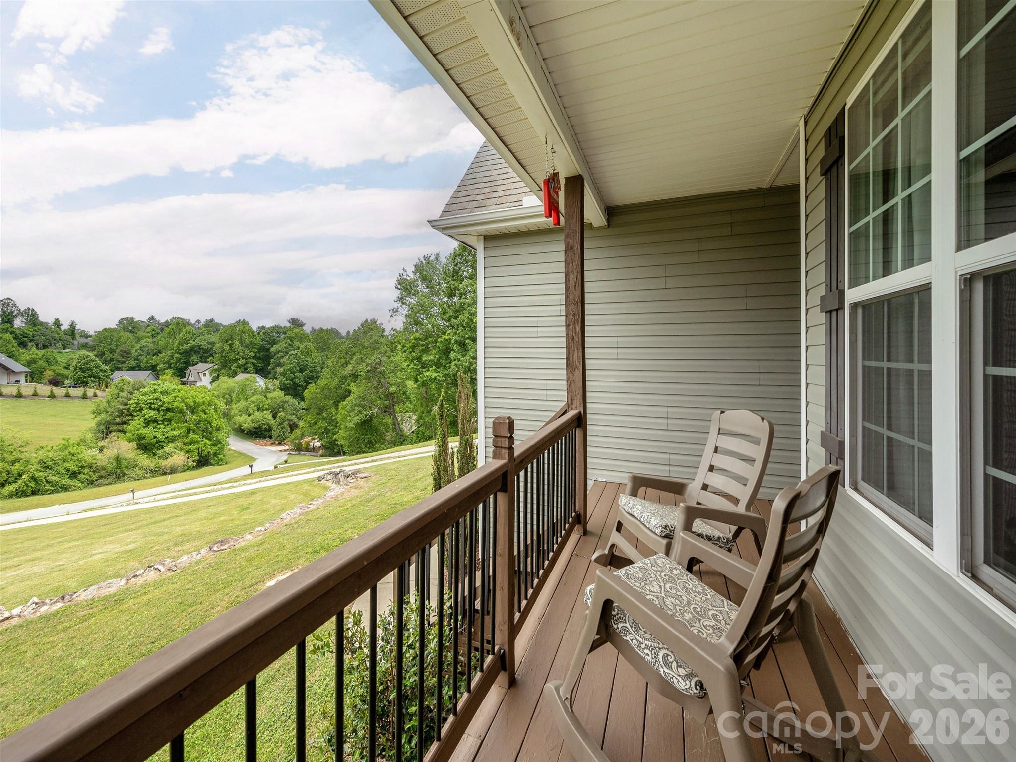132 Beck Creek Circle — Flat Rock