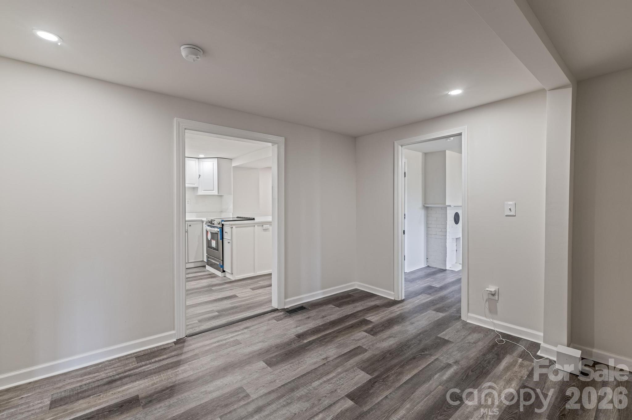 607 Carlos Street — Shelby