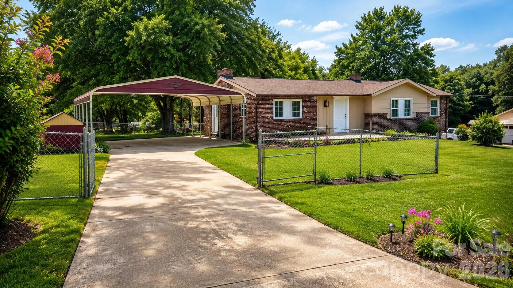 607 Carlos Street — Shelby