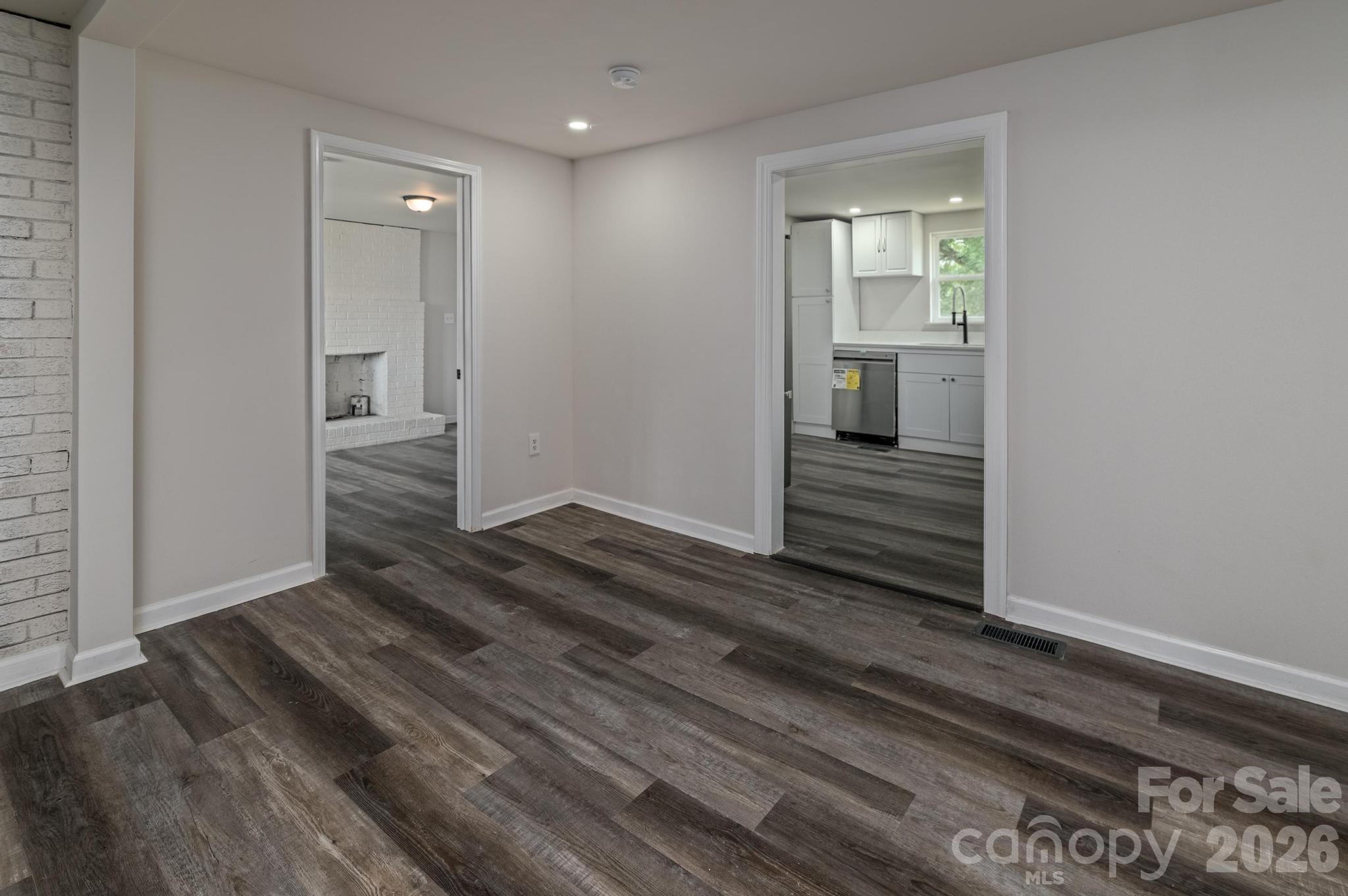 607 Carlos Street — Shelby