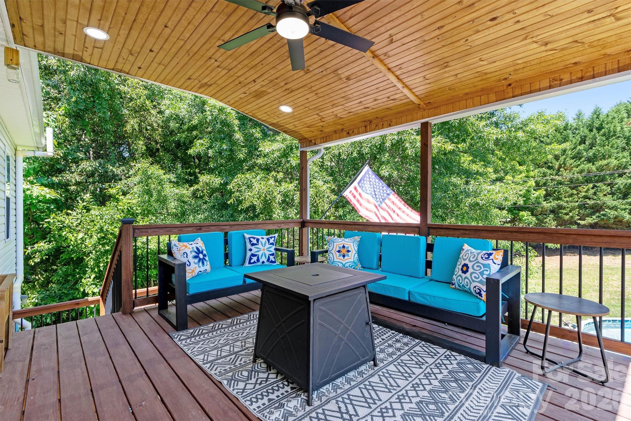 3353 48th Avenue Lane NE — Hickory