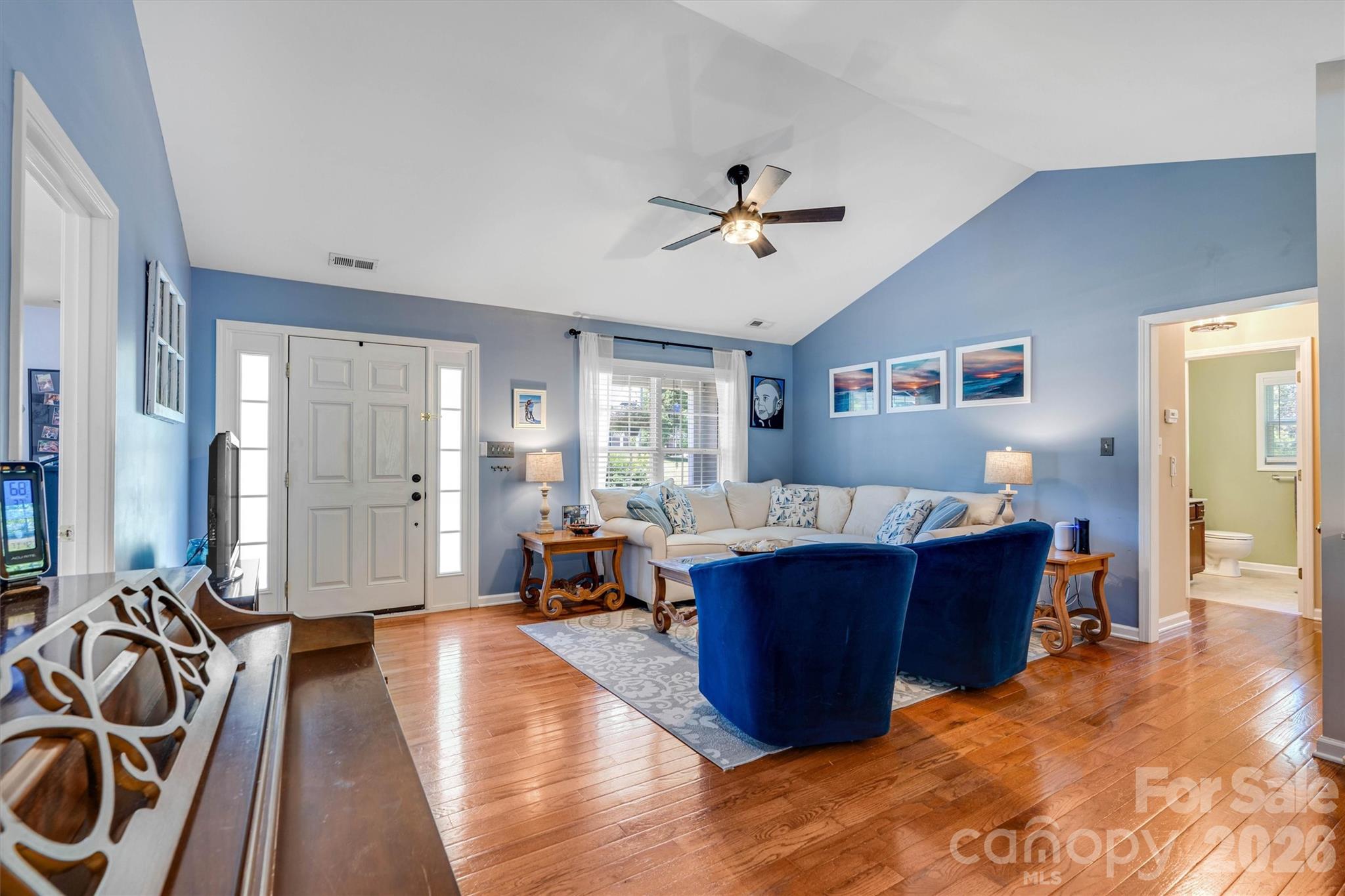 3353 48th Avenue Lane NE — Hickory