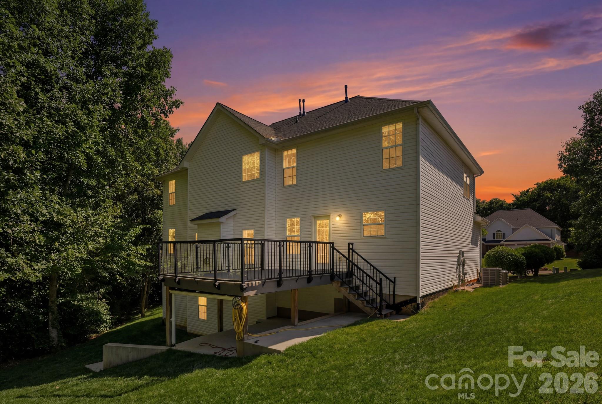120 Scanlon Road — Mooresville