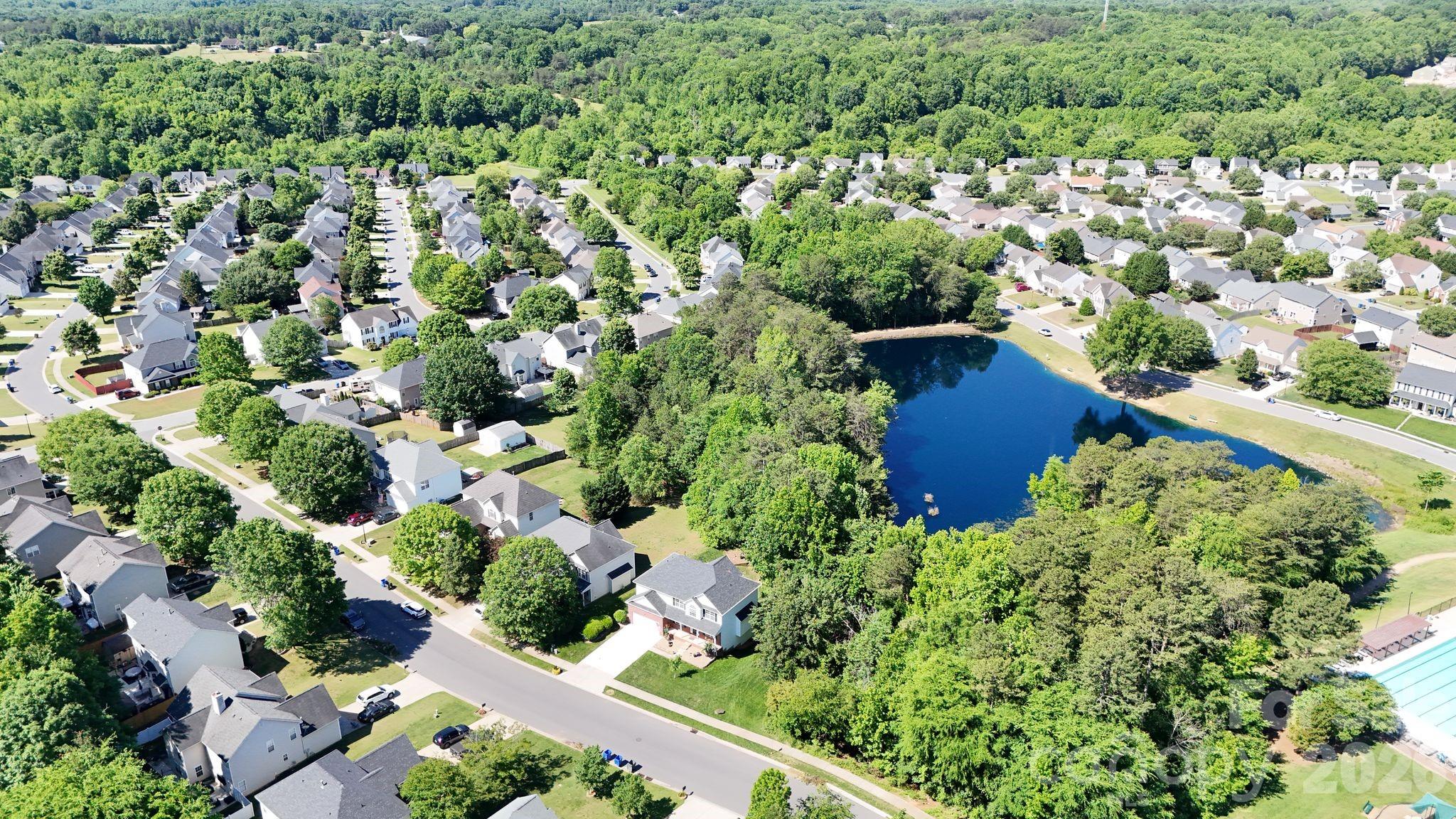 120 Scanlon Road — Mooresville