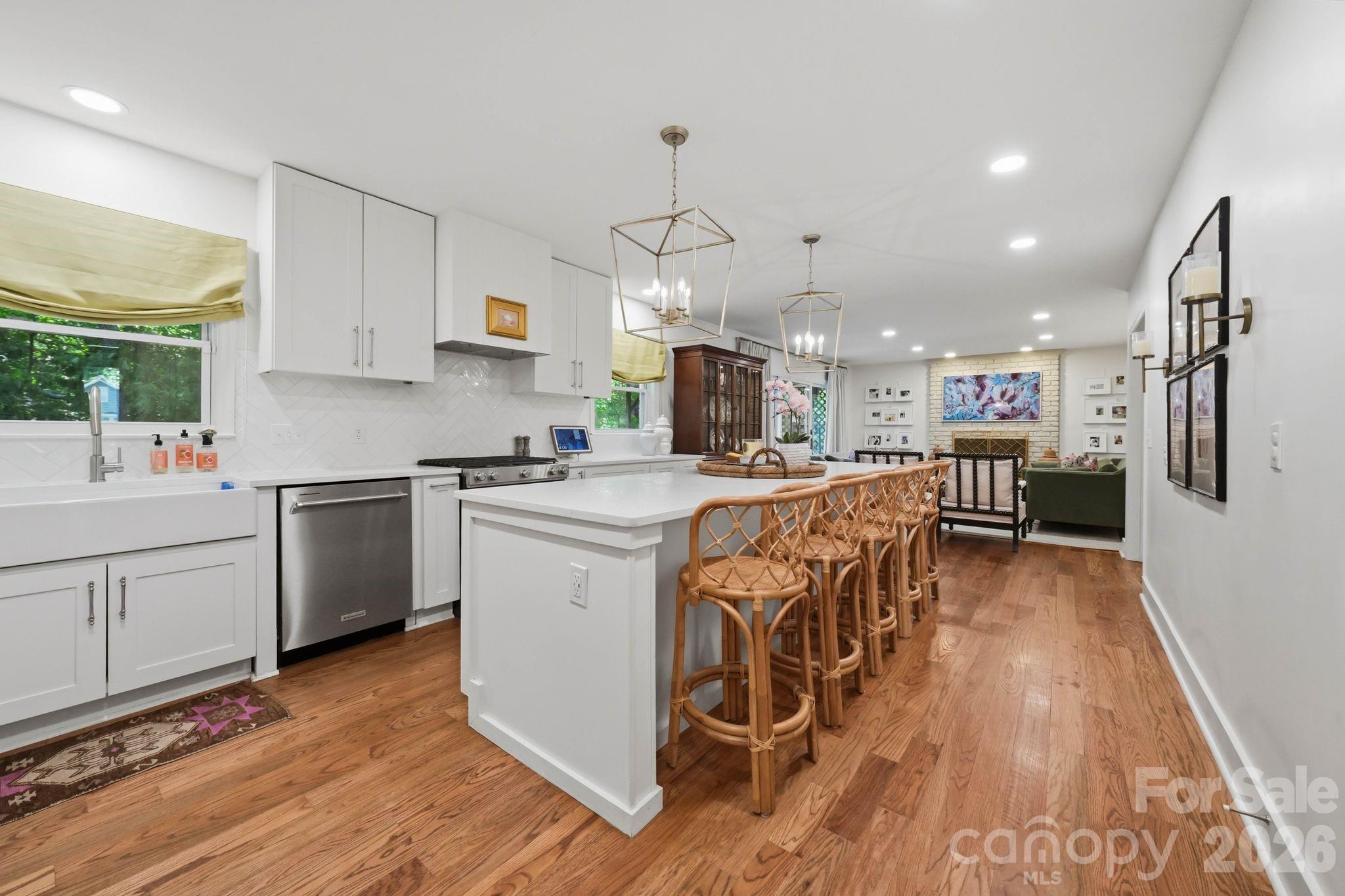 1015 Thistle Court — Charlotte