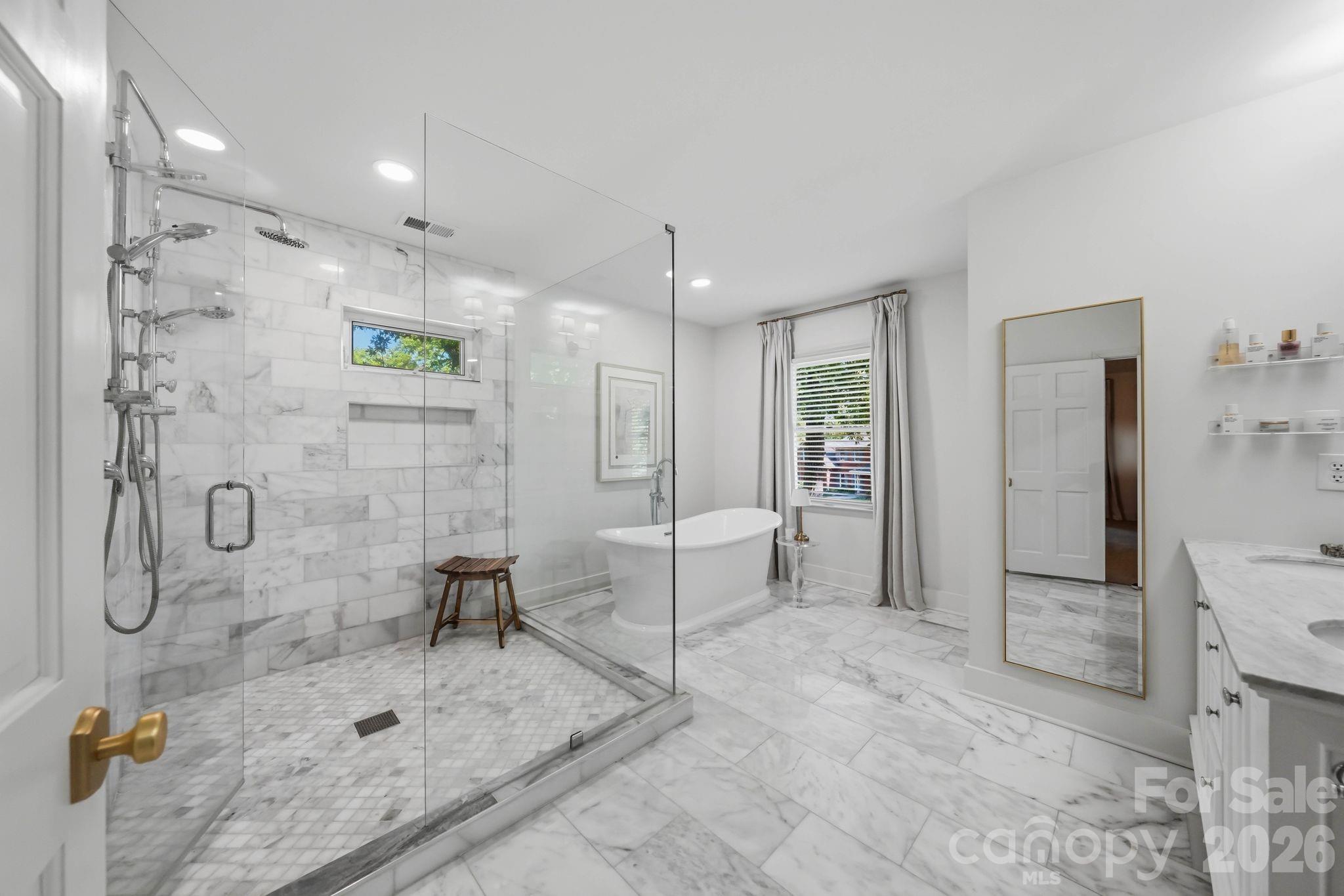 1015 Thistle Court — Charlotte