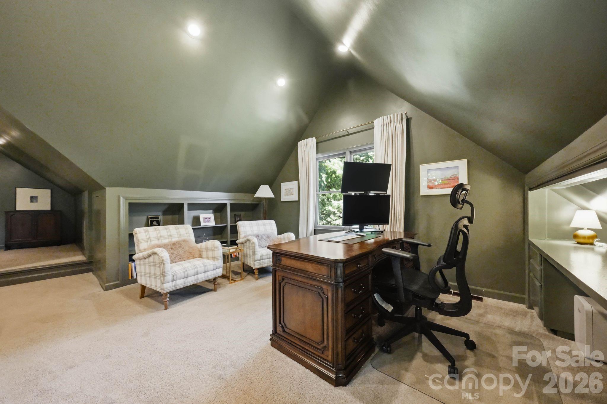 1015 Thistle Court — Charlotte