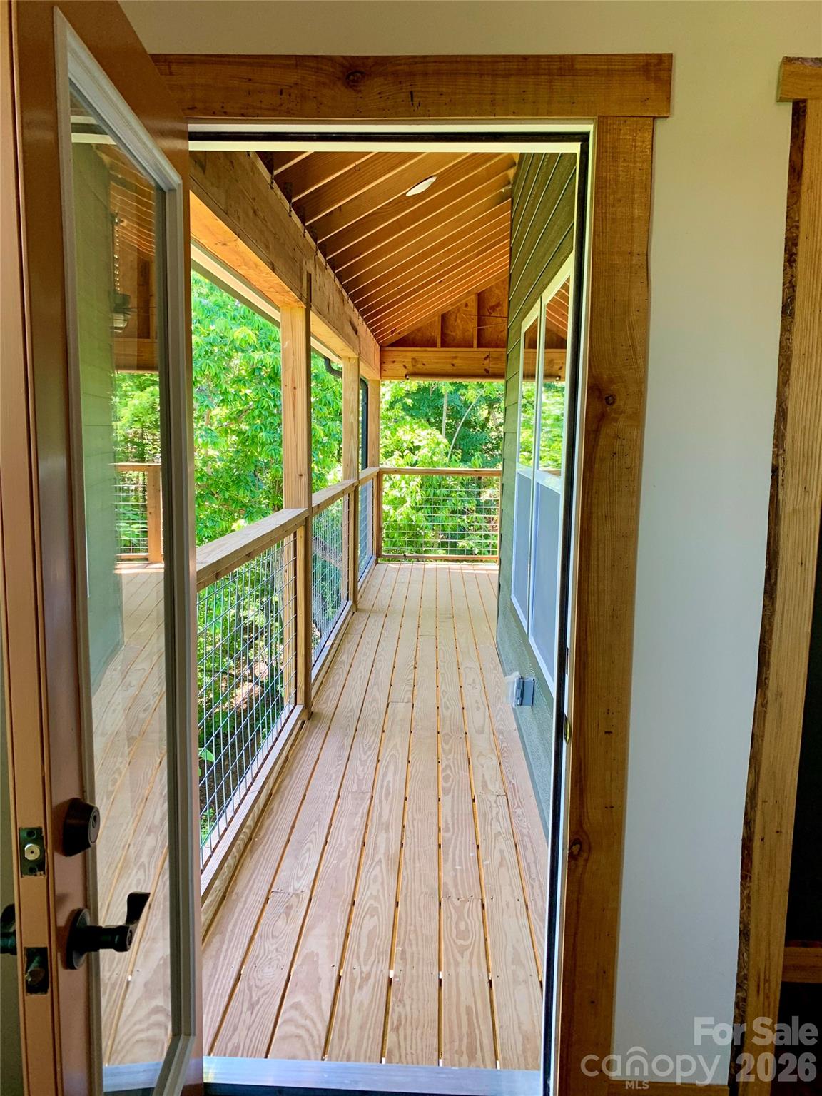 143 Eagles Avenue — Lake Lure