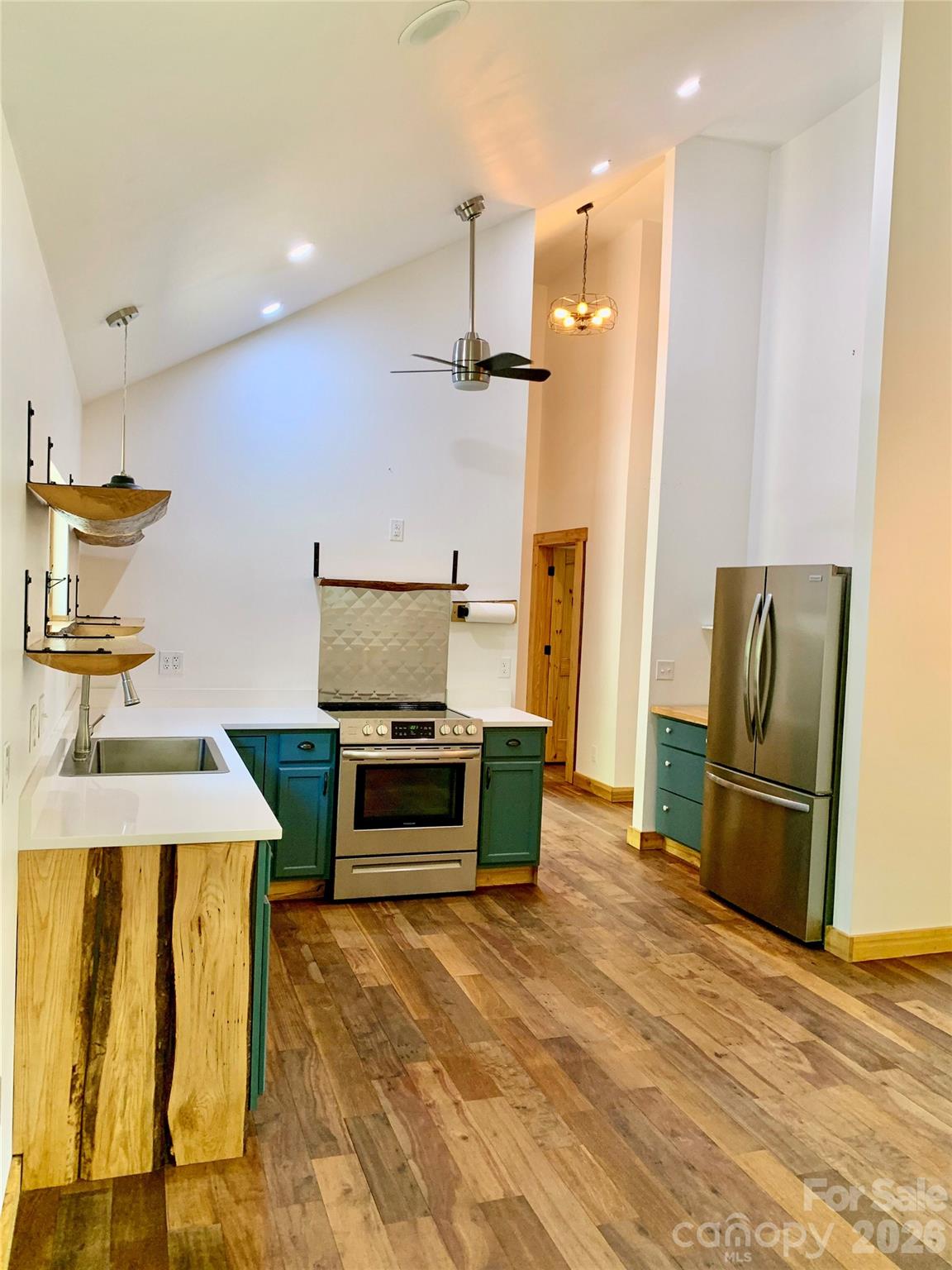 143 Eagles Avenue — Lake Lure