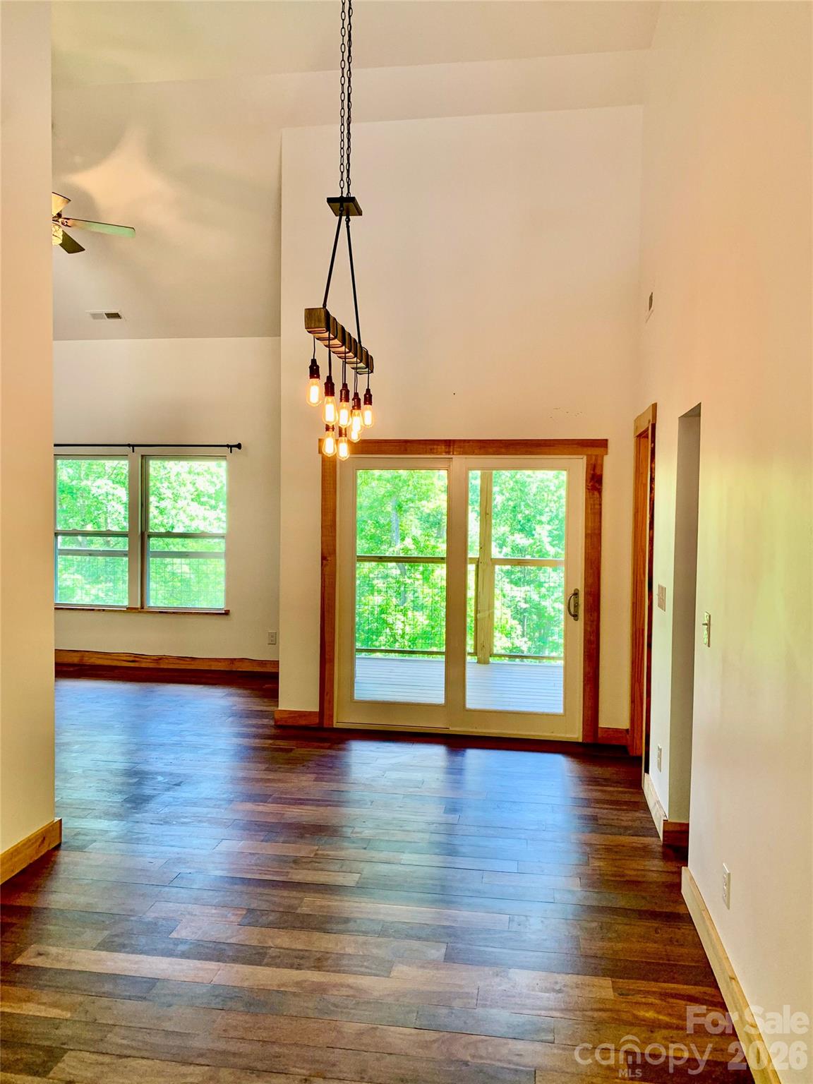143 Eagles Avenue — Lake Lure