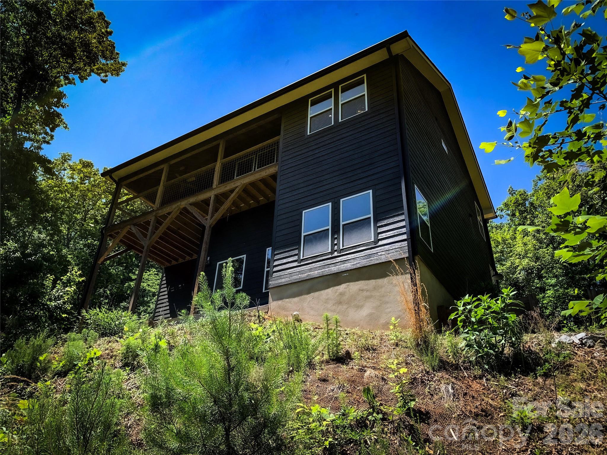 143 Eagles Avenue — Lake Lure