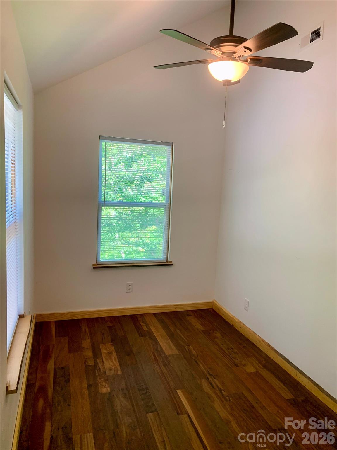143 Eagles Avenue — Lake Lure