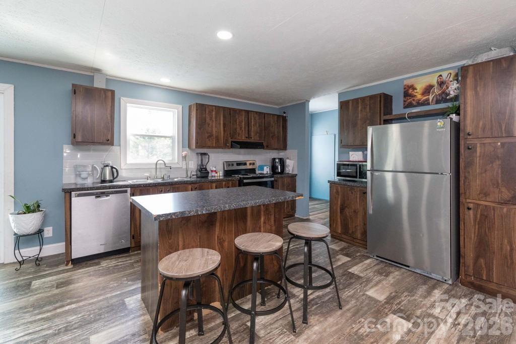 84 Hazelwood Road — Asheville