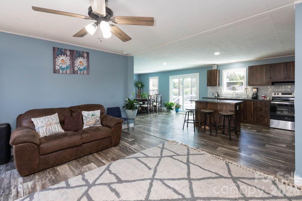 84 Hazelwood Road — Asheville
