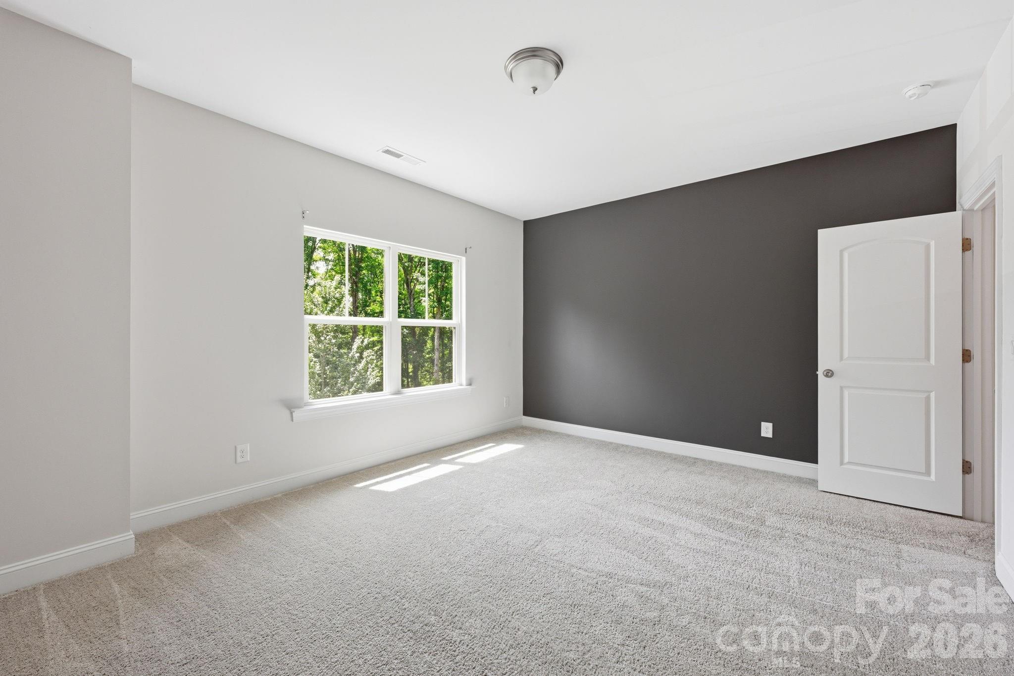 125 Sweet Grass Lane — Mooresville
