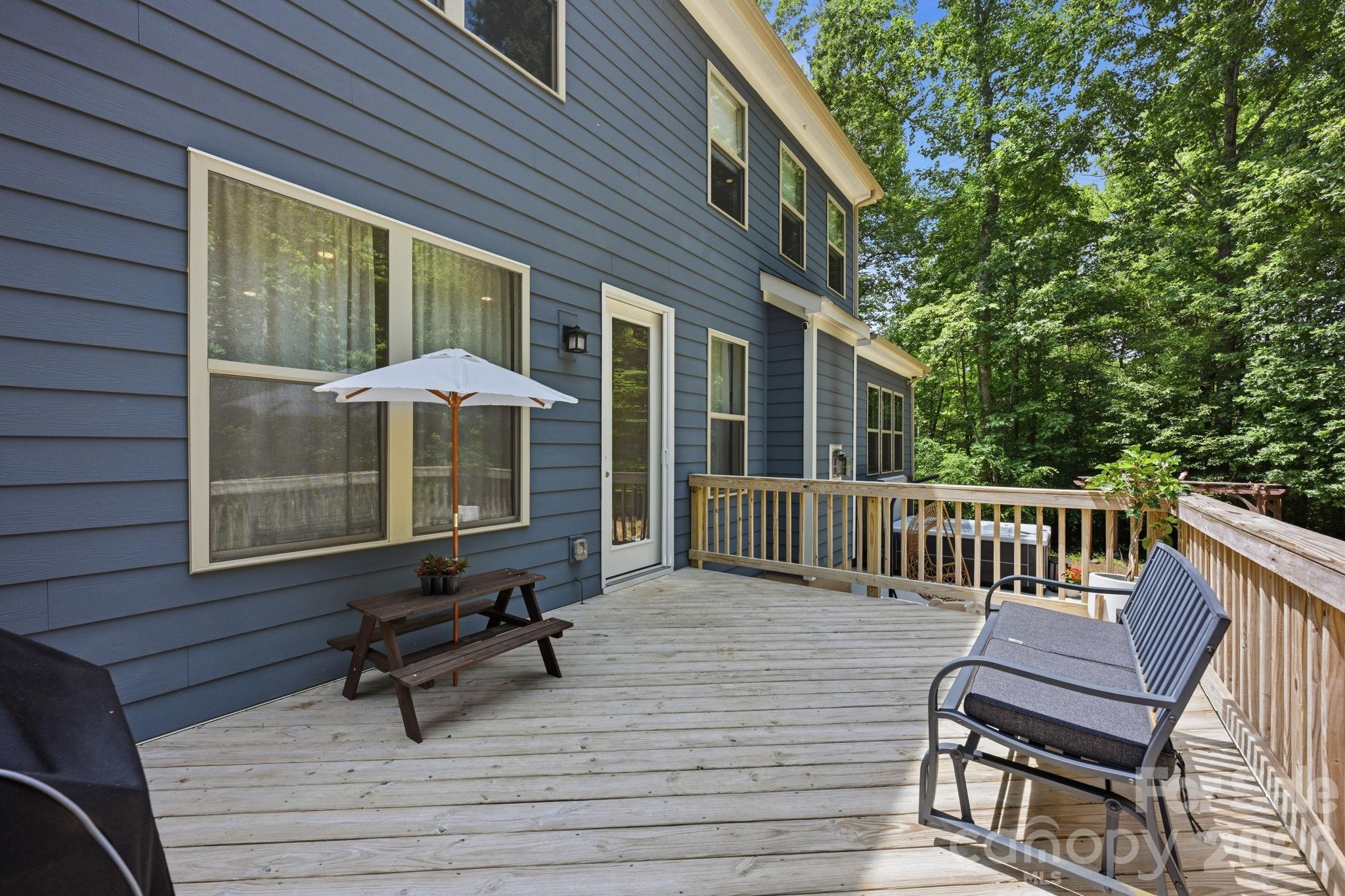 125 Sweet Grass Lane — Mooresville
