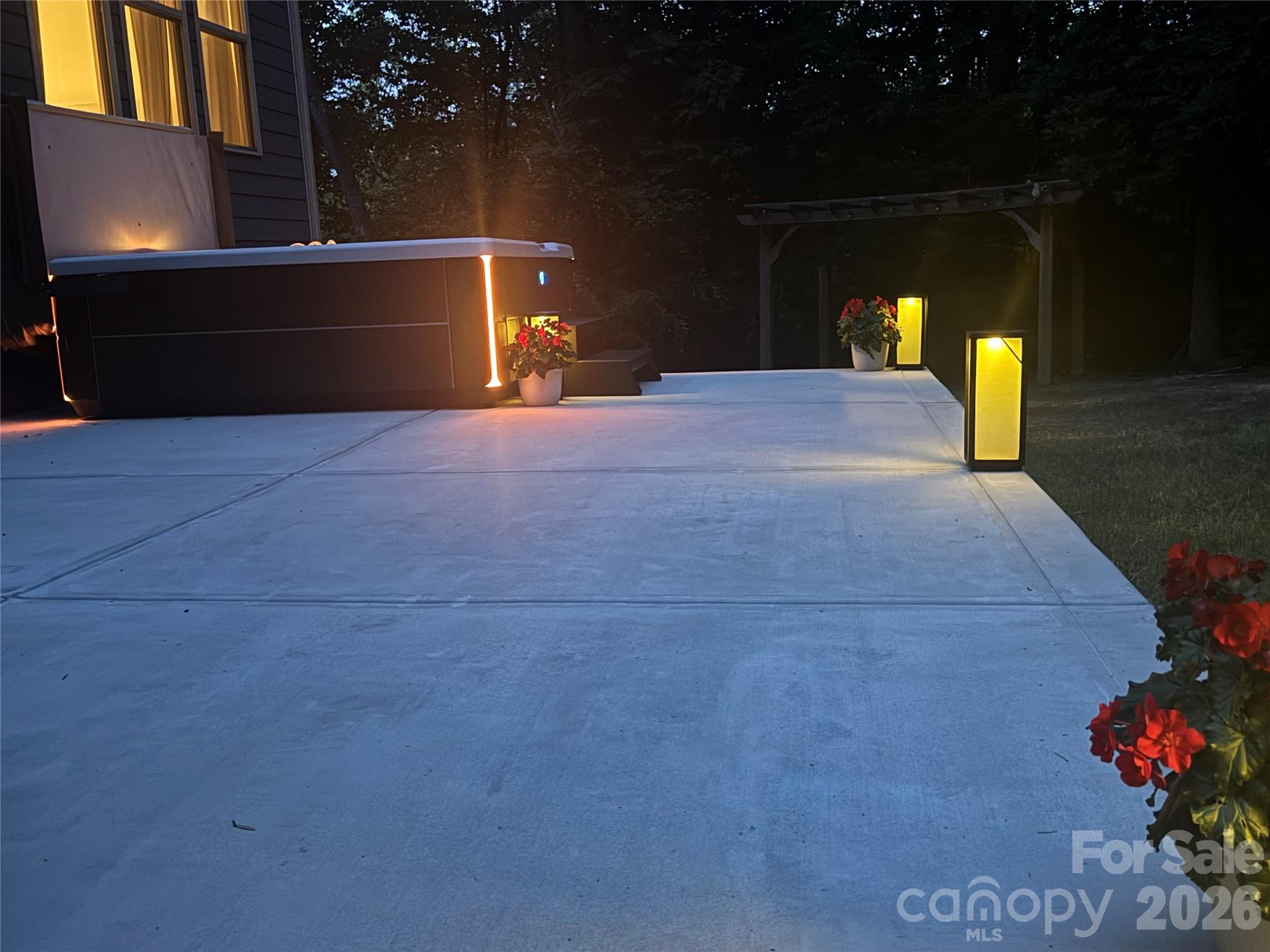 125 Sweet Grass Lane — Mooresville