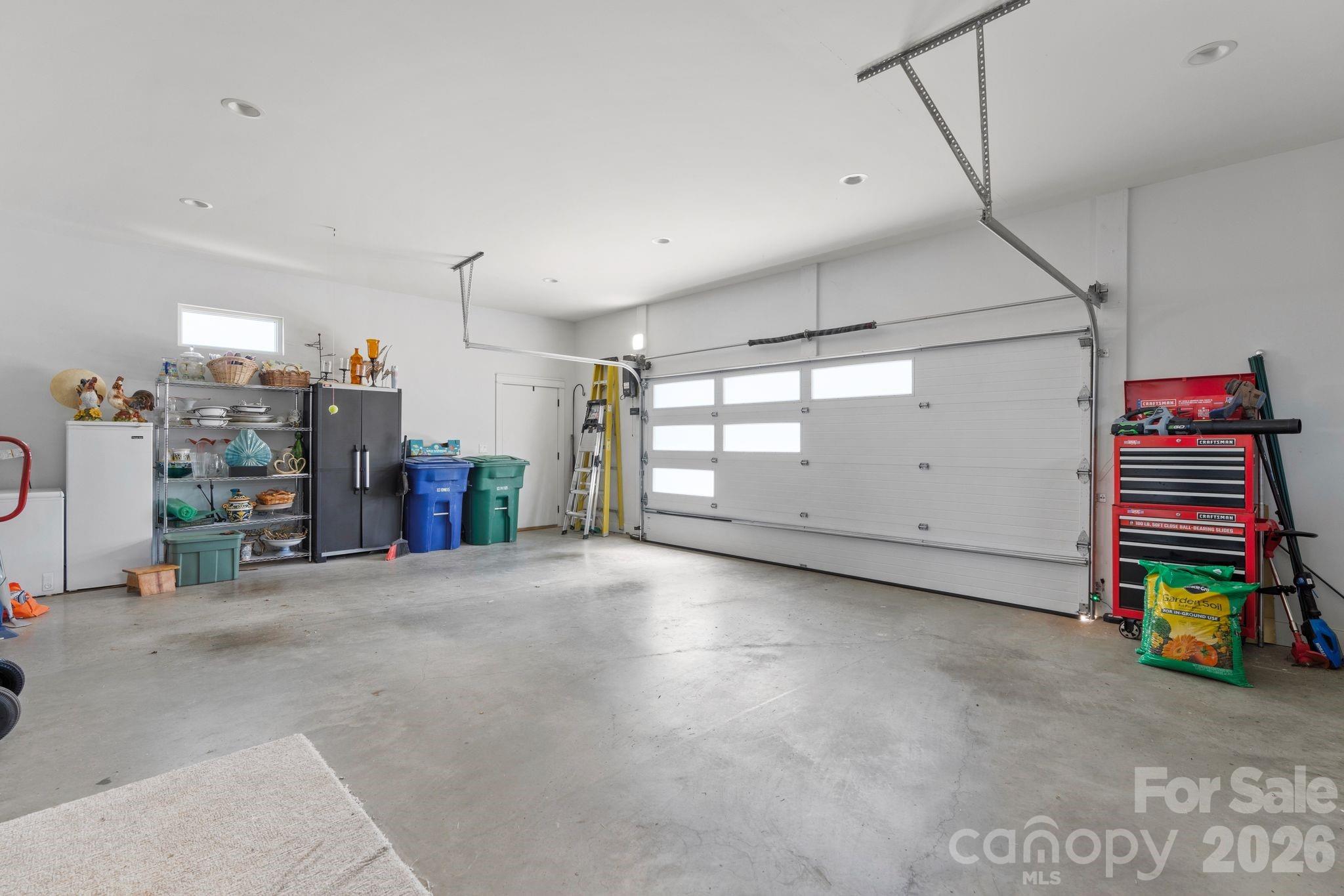 165 Israel Road — Leicester