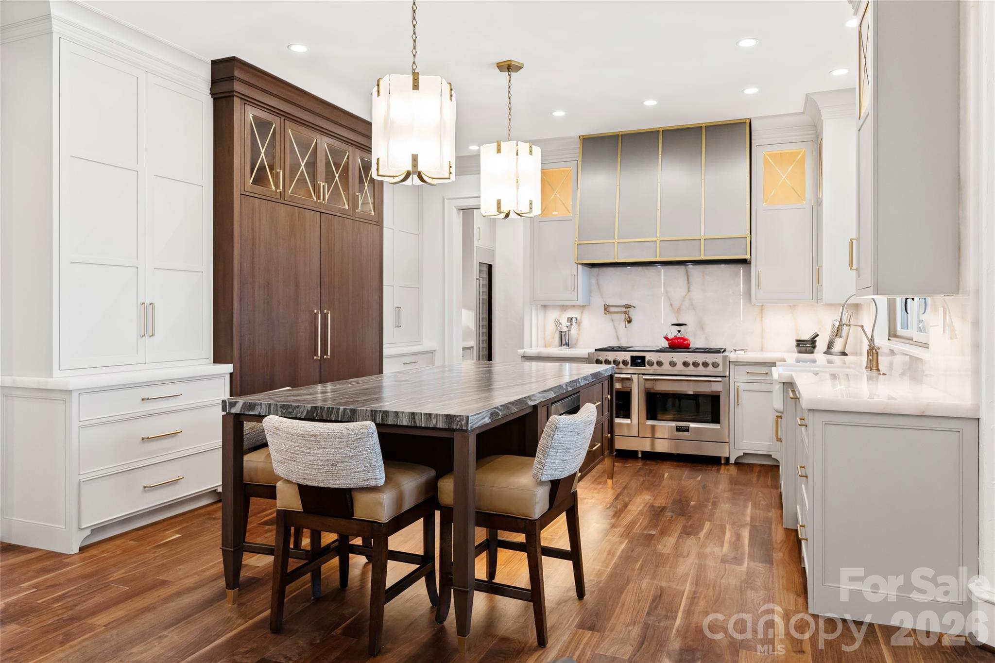 316 S Braeside Court — Asheville