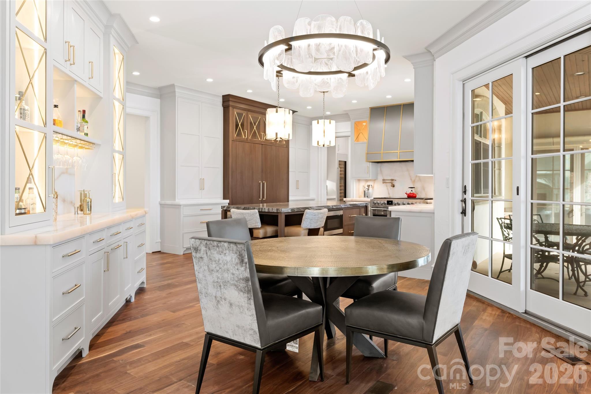 316 S Braeside Court — Asheville