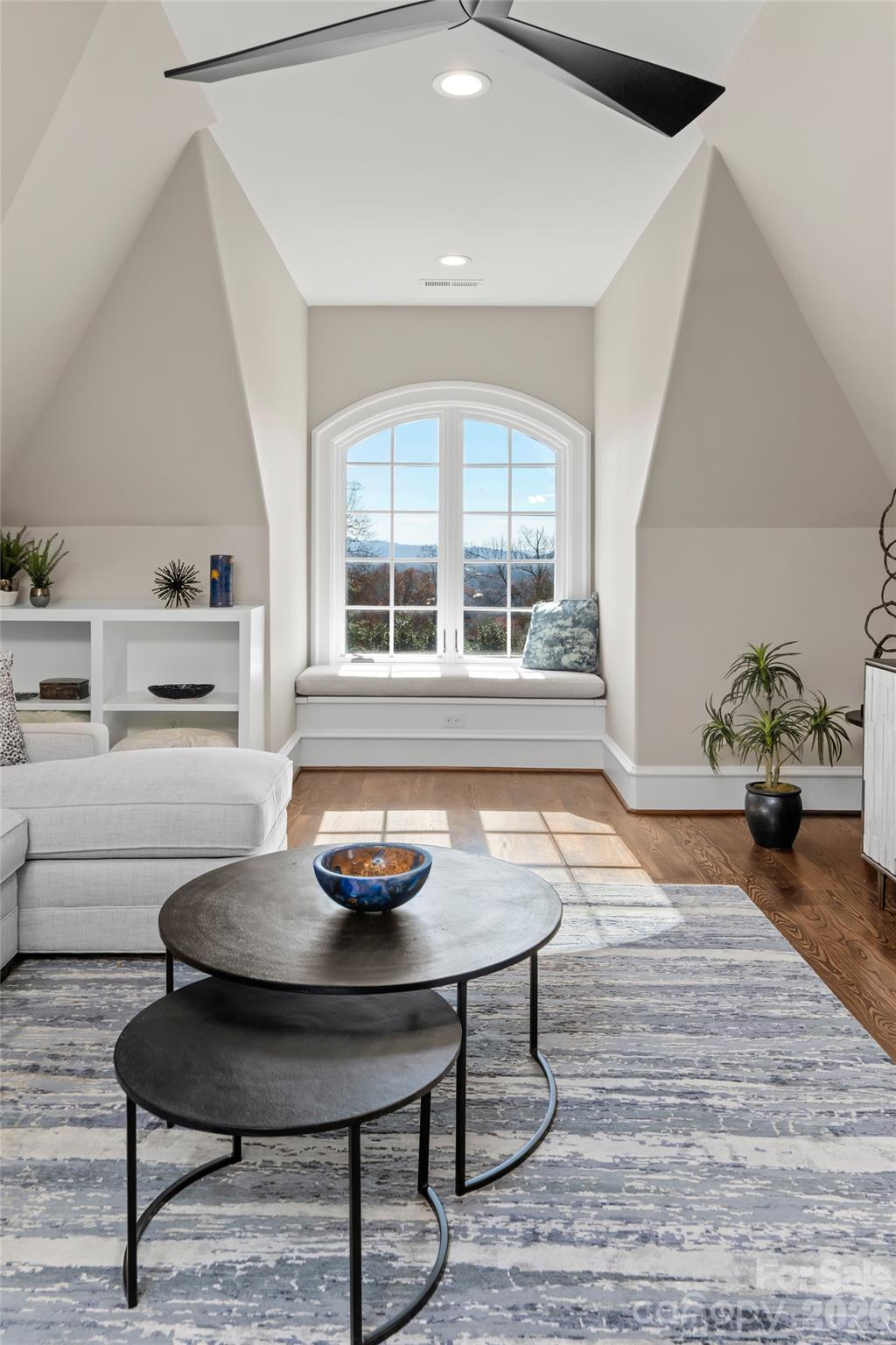 316 S Braeside Court — Asheville