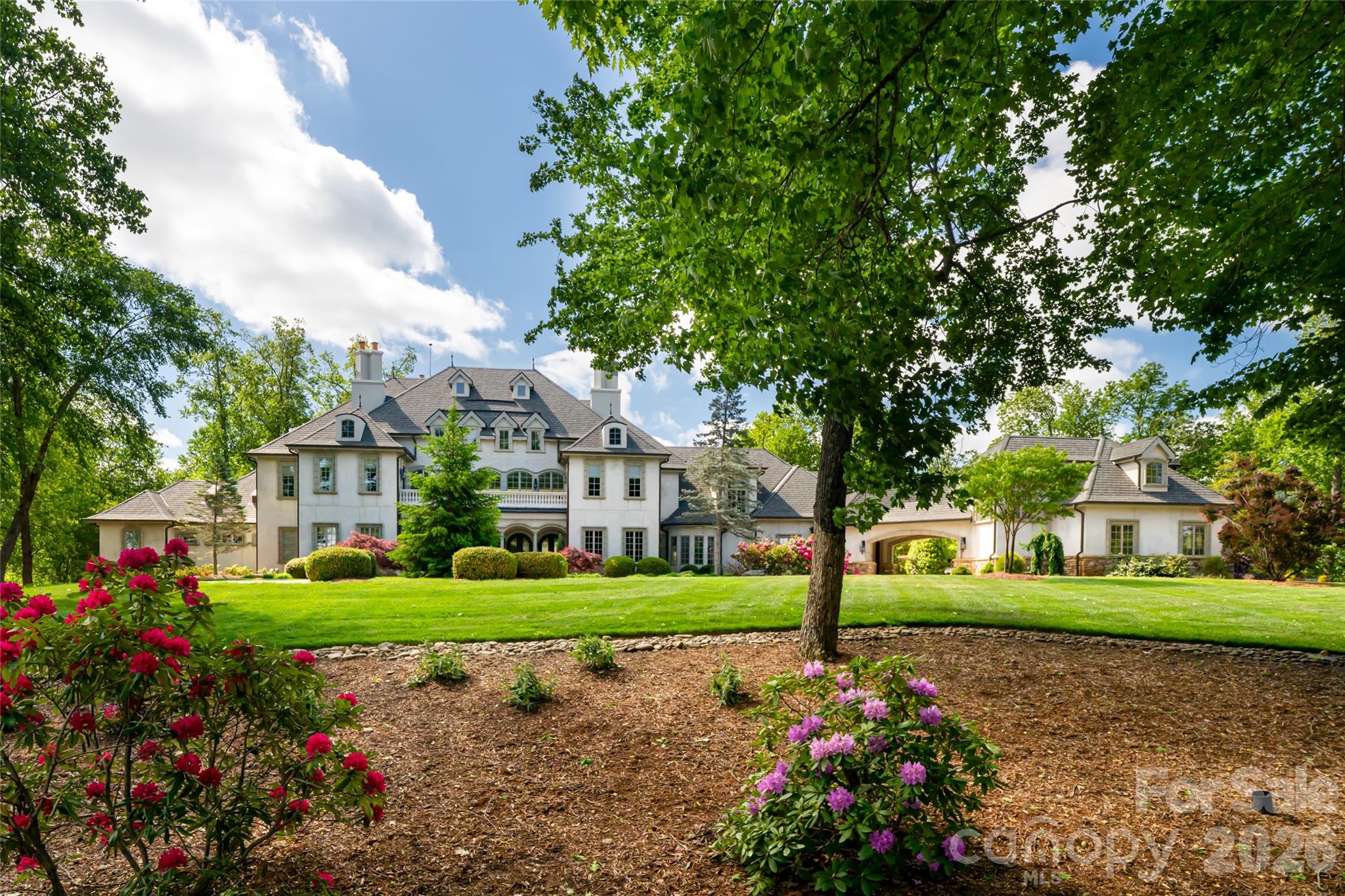 316 S Braeside Court — Asheville