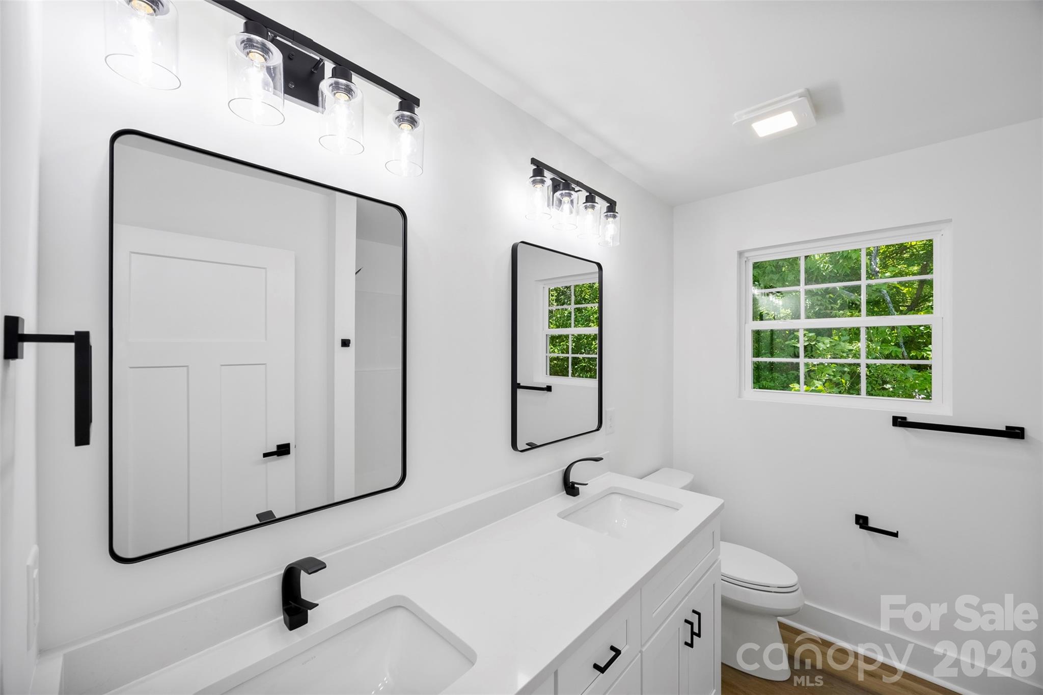 1511 W Horah Street — Salisbury