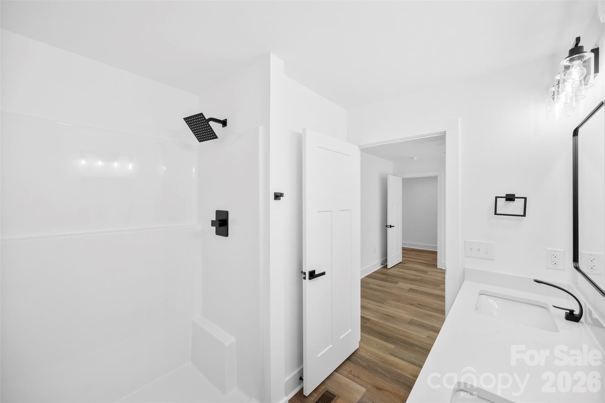 1511 W Horah Street — Salisbury