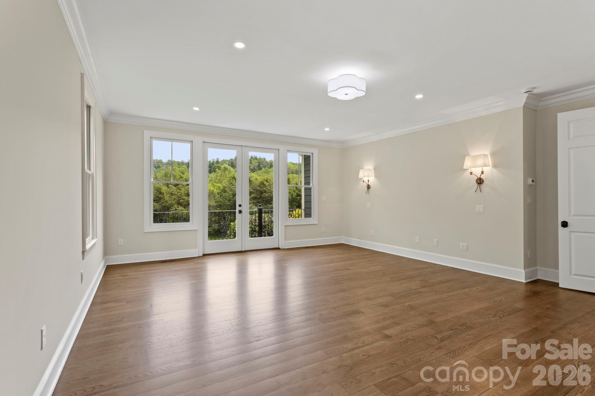301 Winding Meadows Drive — Flat Rock