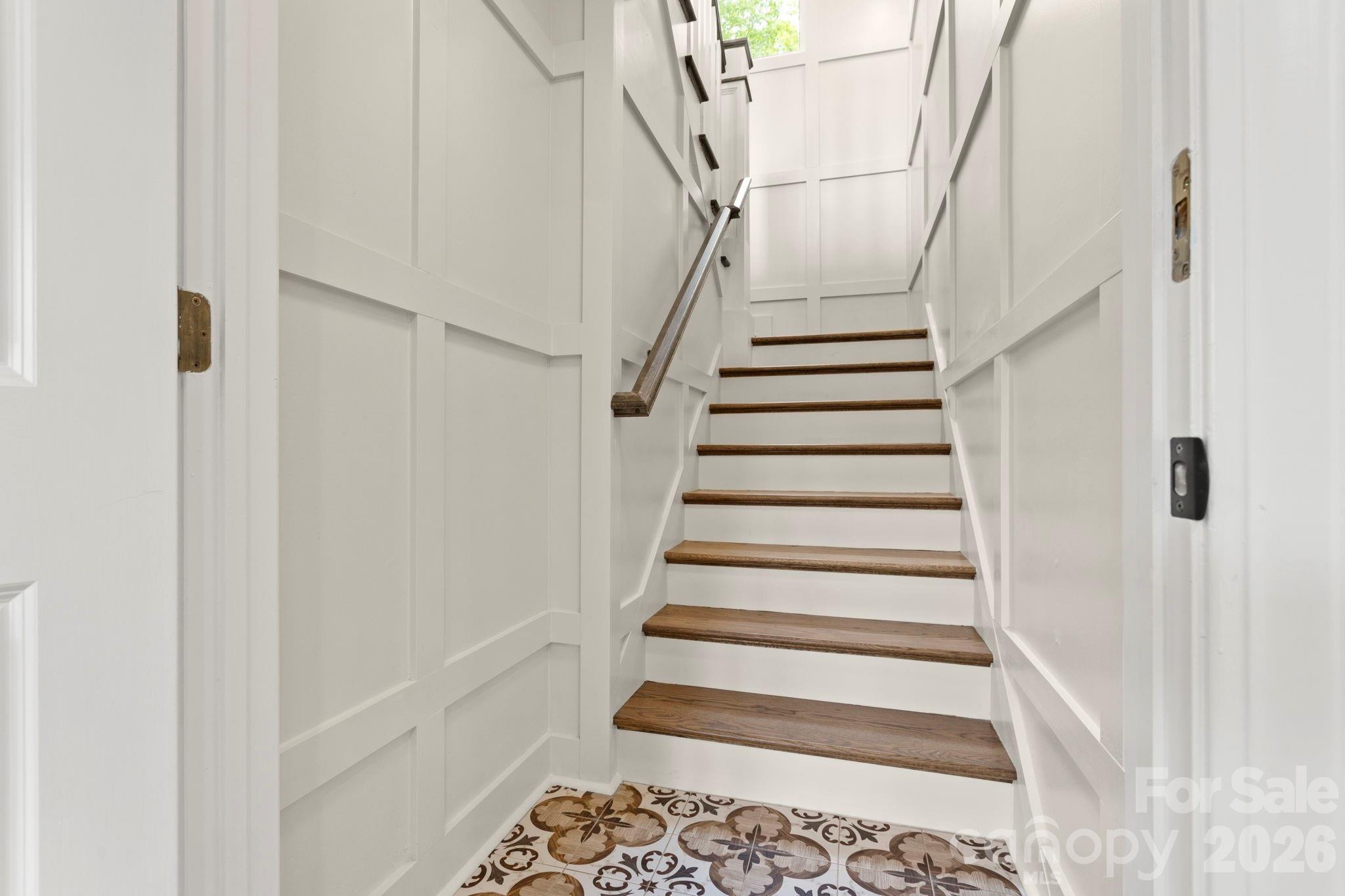 301 Winding Meadows Drive — Flat Rock