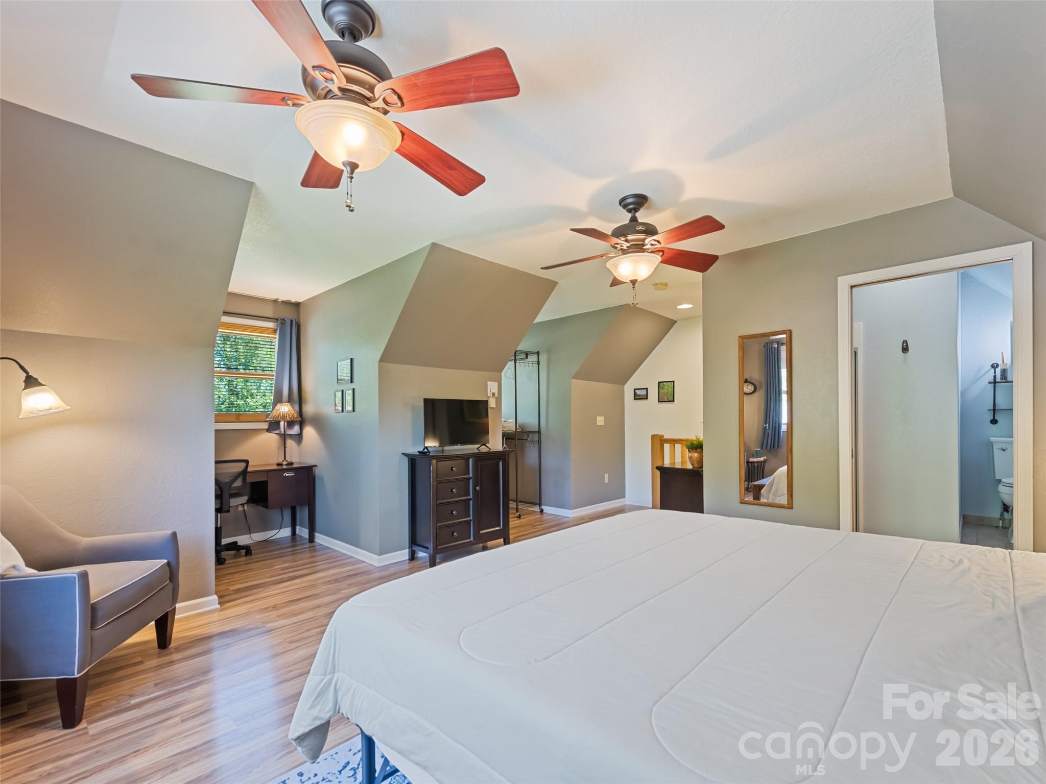 265 Cansadie Top Road — Waynesville