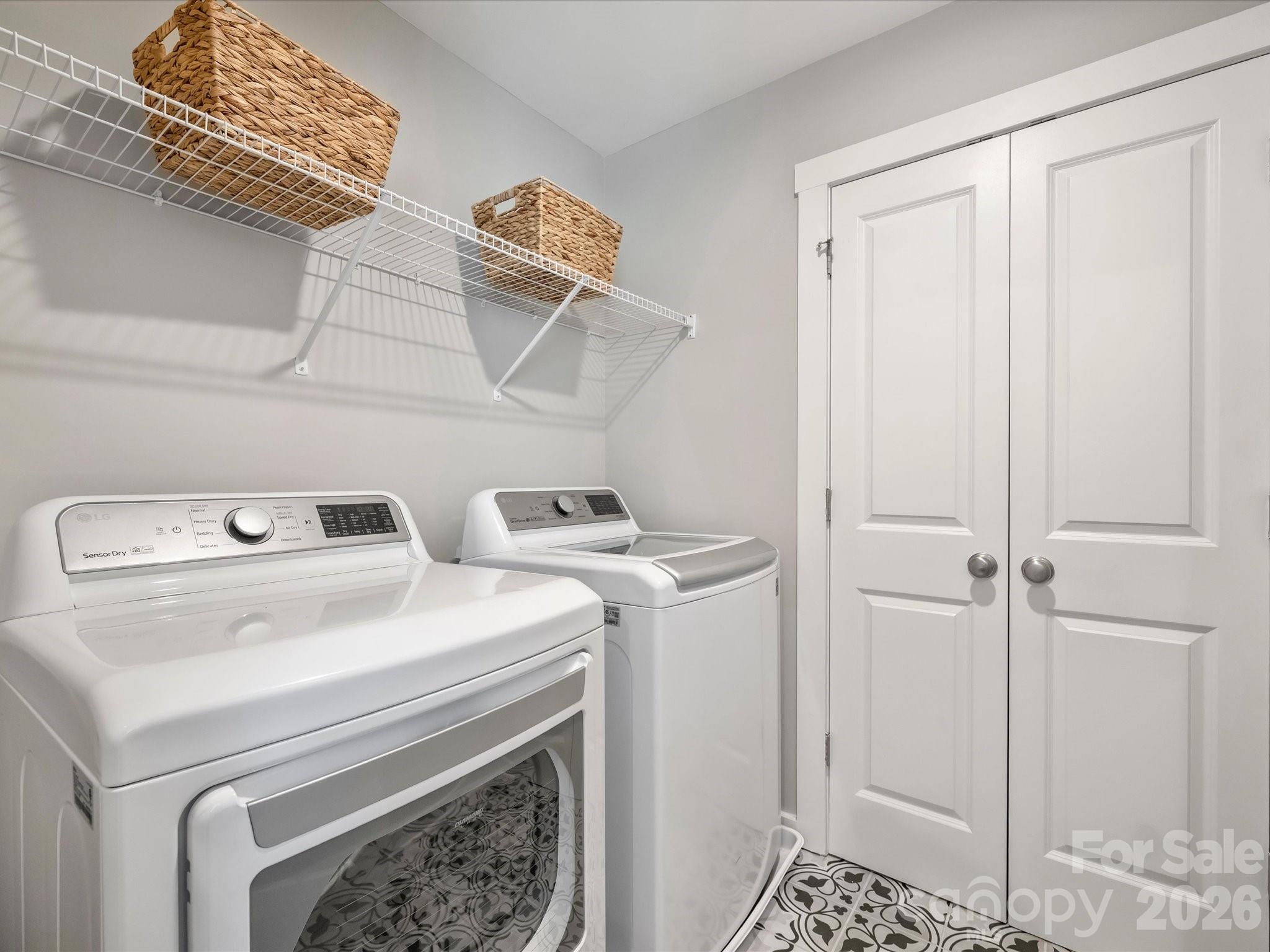111 Cranford Drive — Pineville
